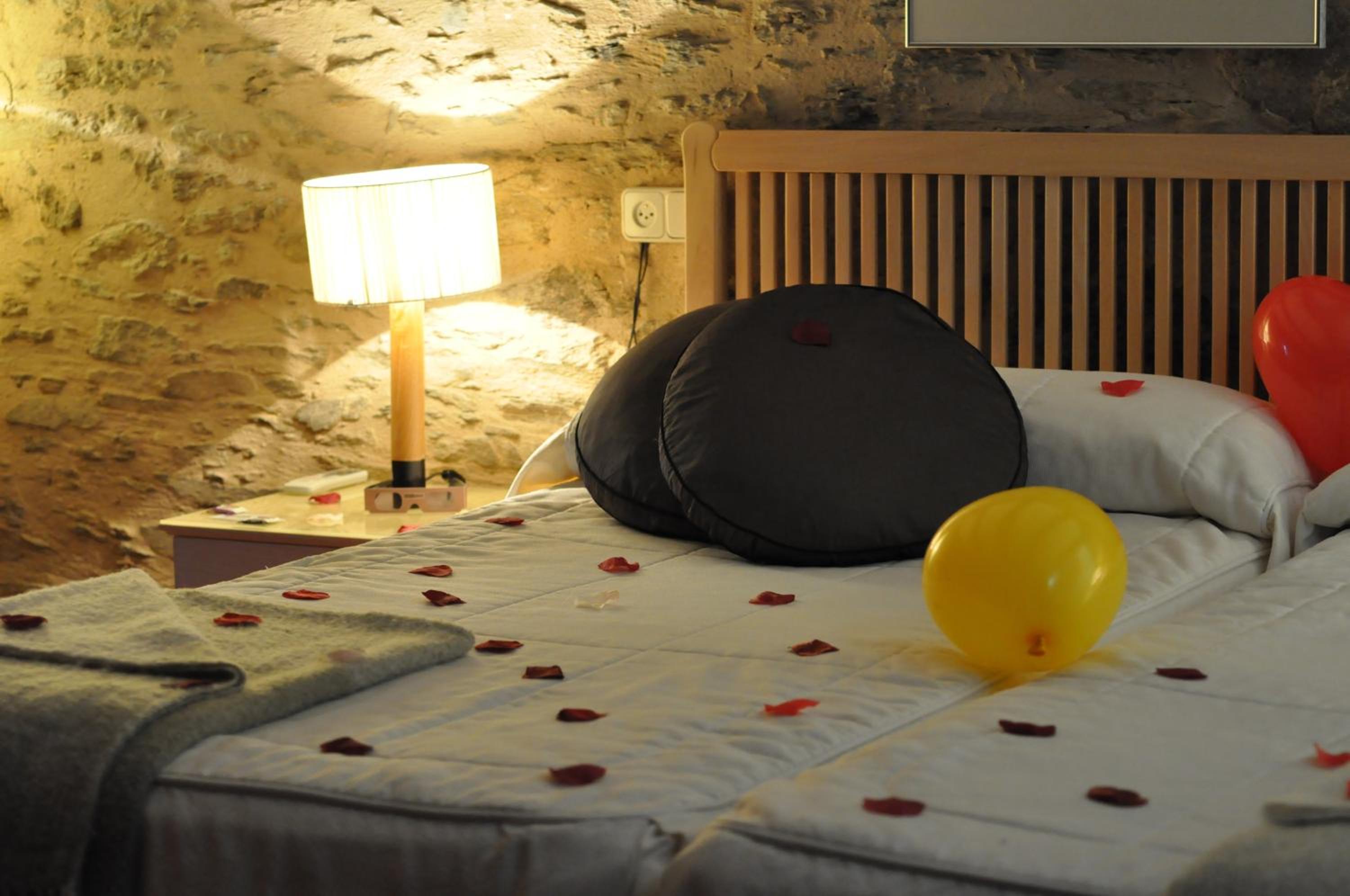 Suite with Spa Bath - Photo 5