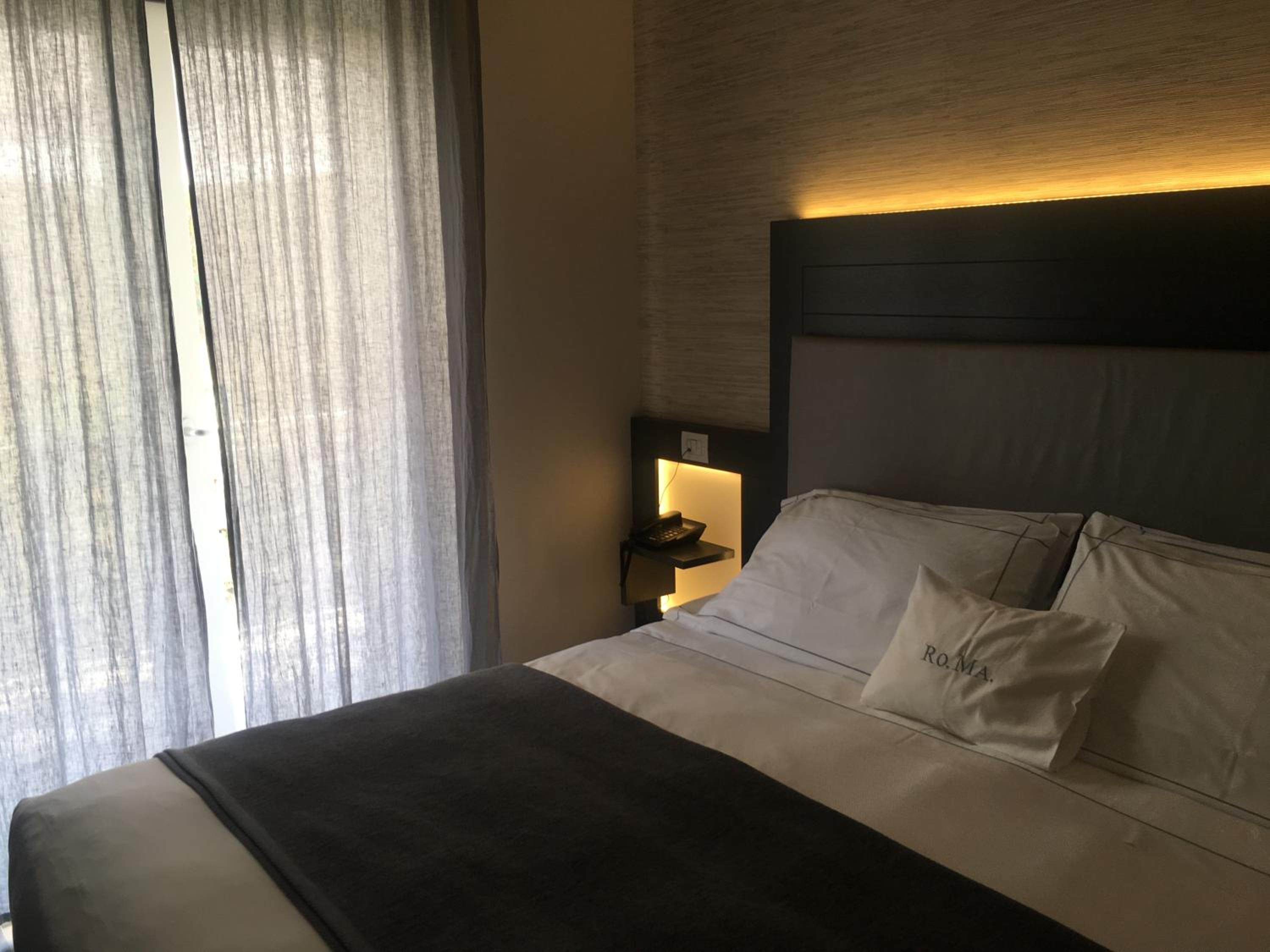 Double or Twin Room with Balcony photo 1