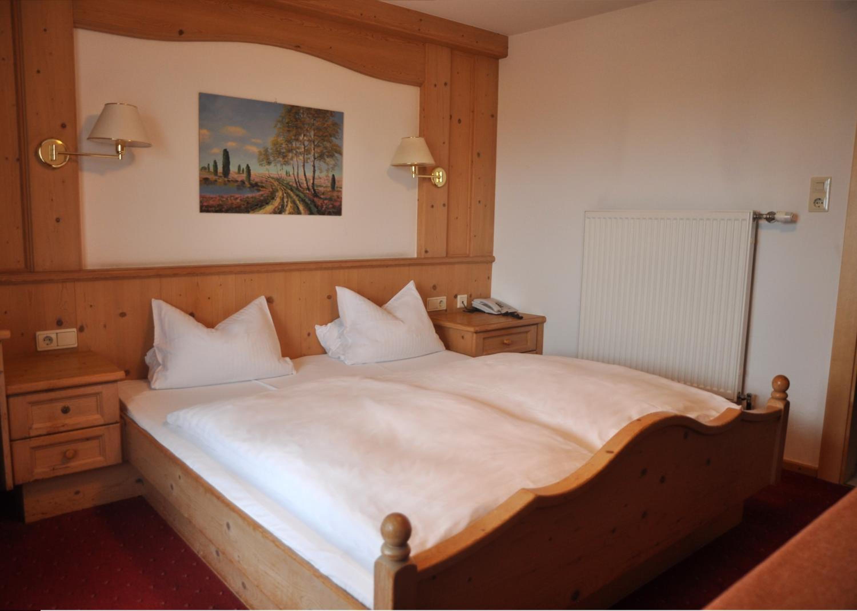 Double Room - Photo 9