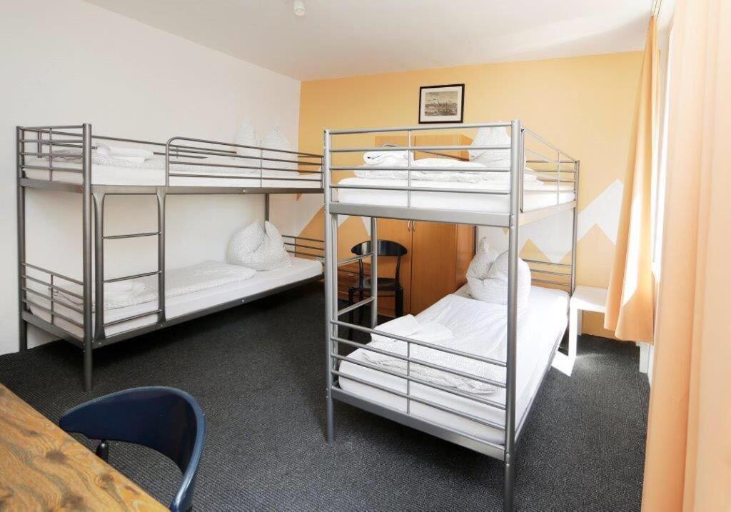 Quadruple Room with Shared Bathroom photo 1