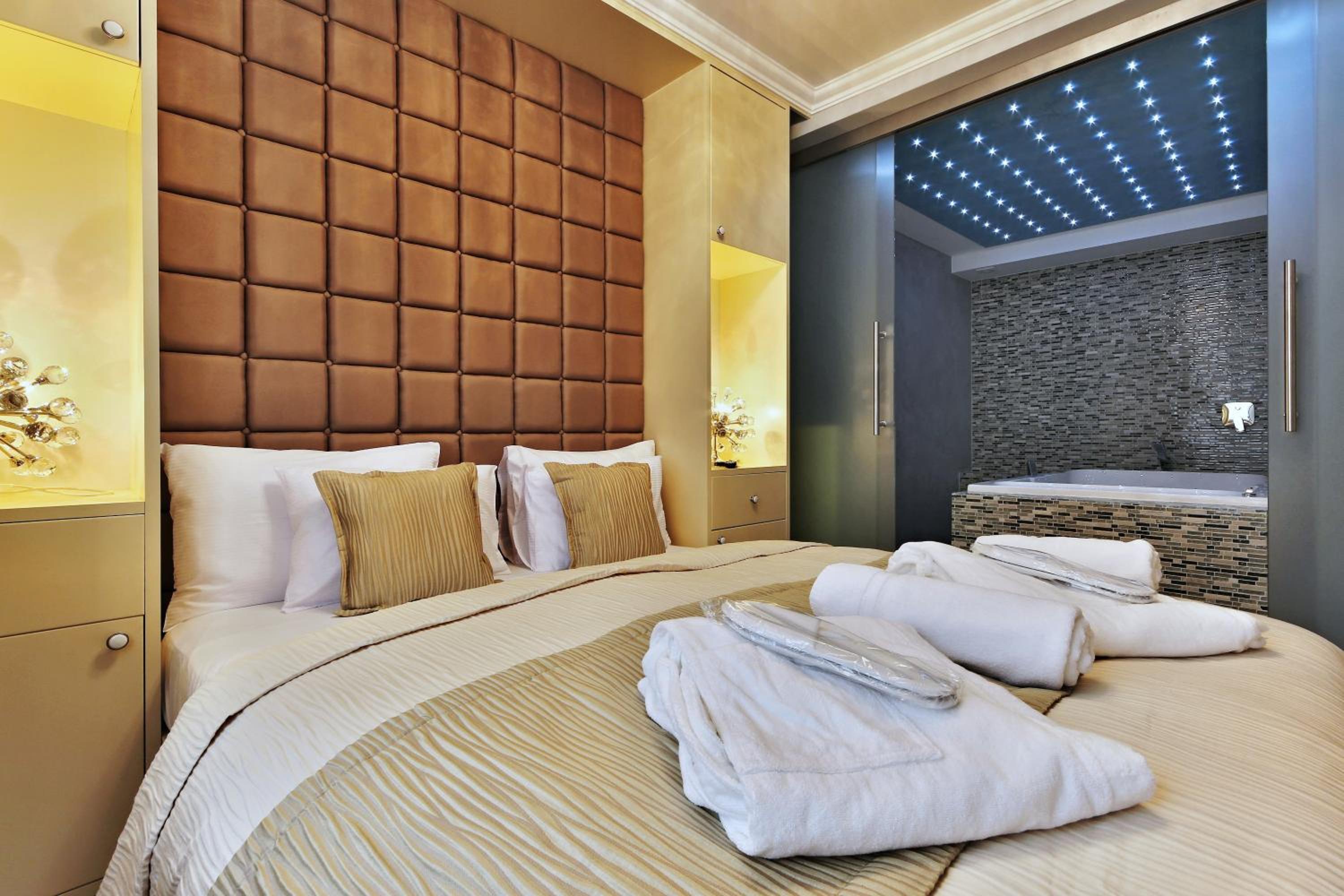Deluxe Apartment with Sauna and Whirlpool