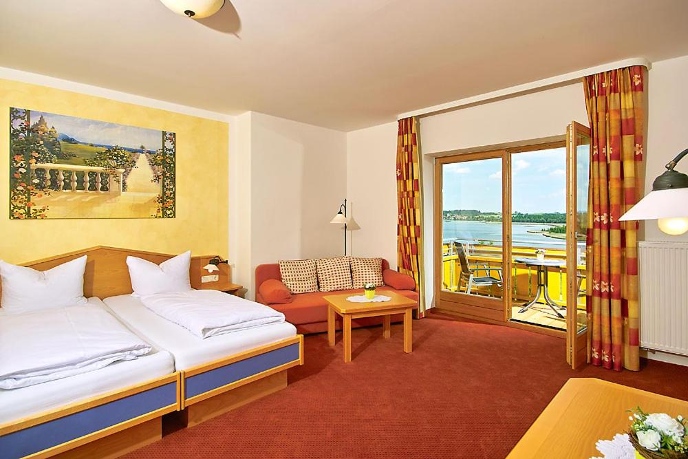 Deluxe Double Room with Balcony