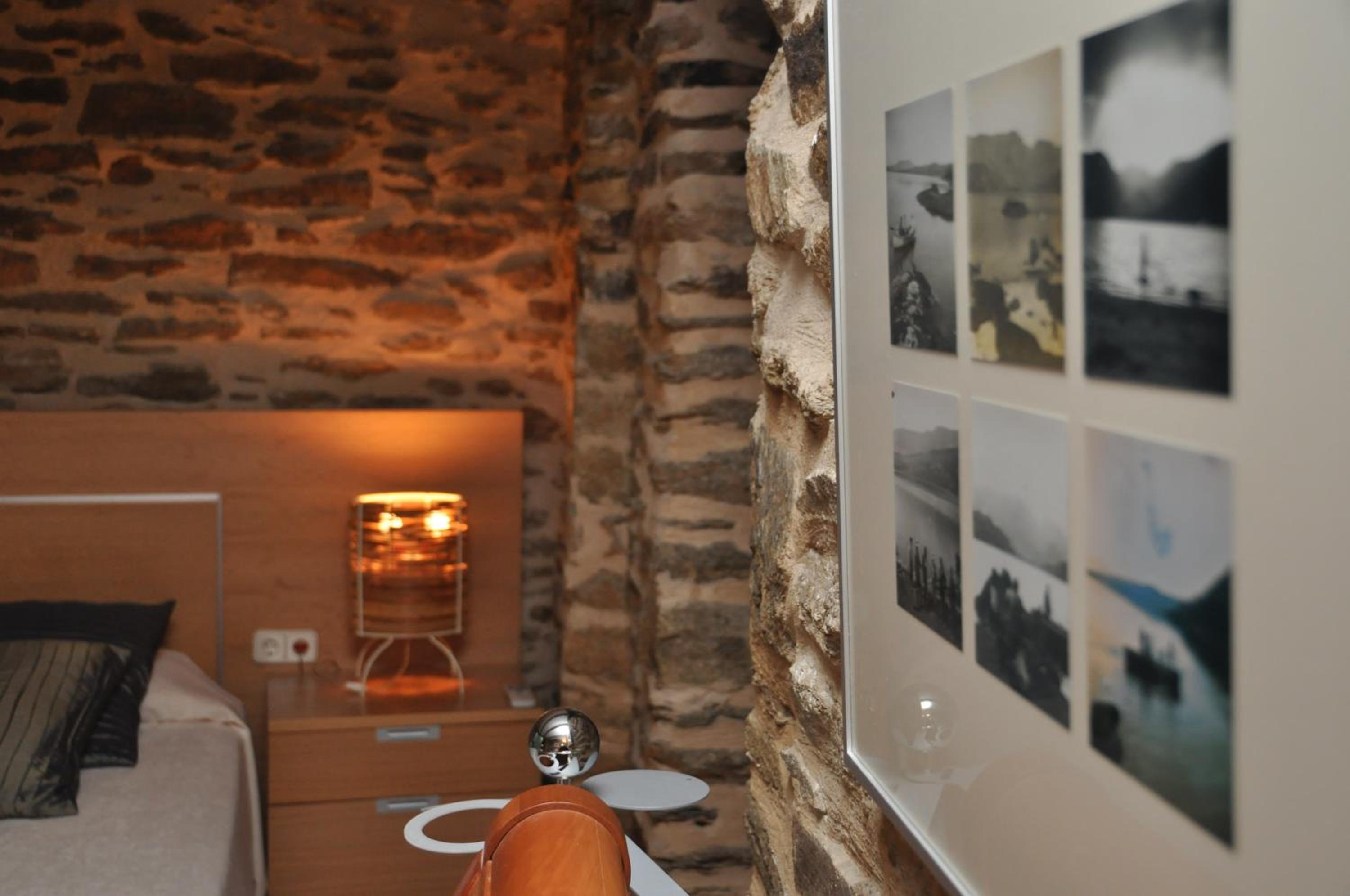 Suite with Spa Bath - Photo 23
