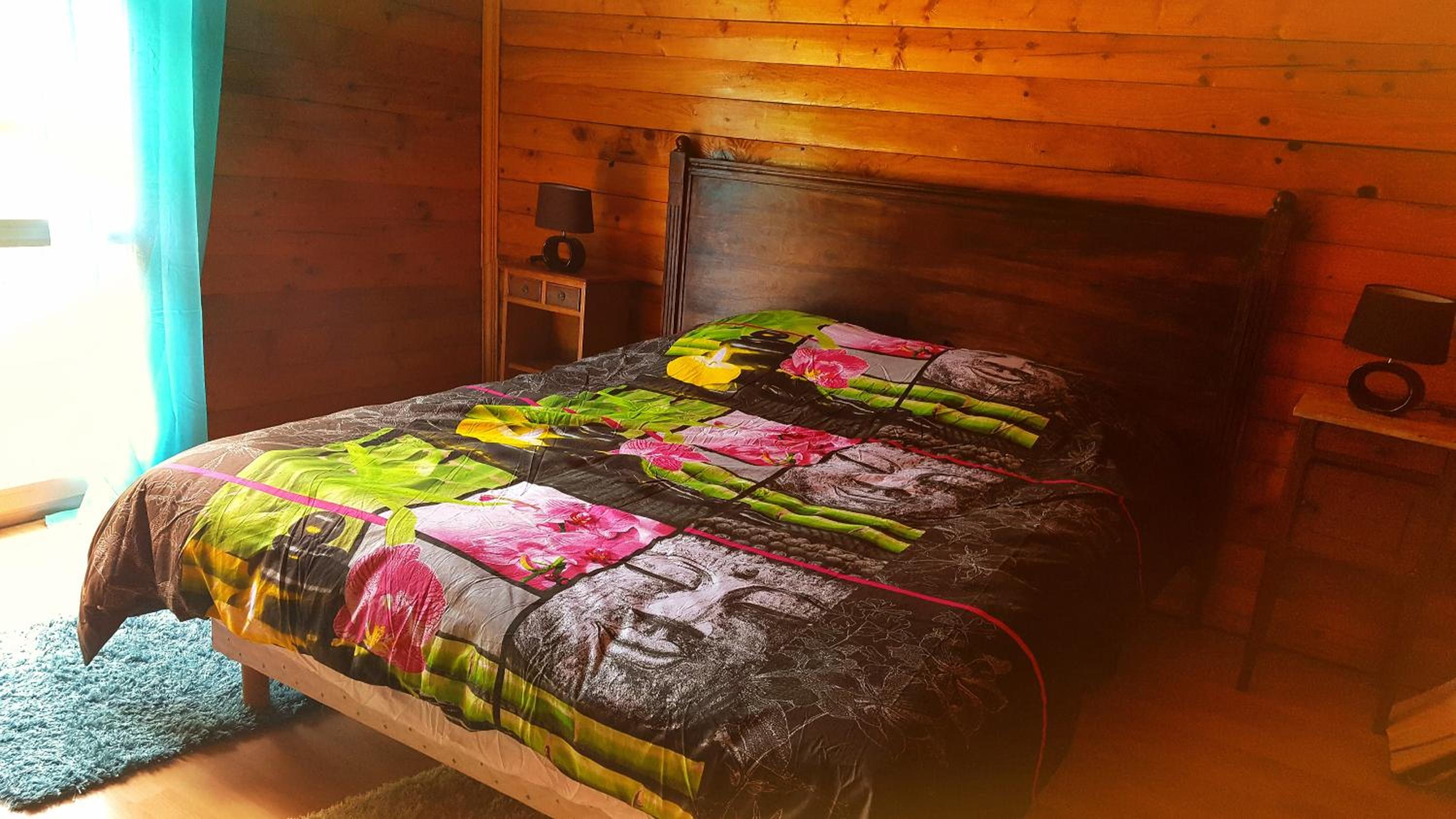 Double Room with Mountain View and Shared Bathroom photo 3