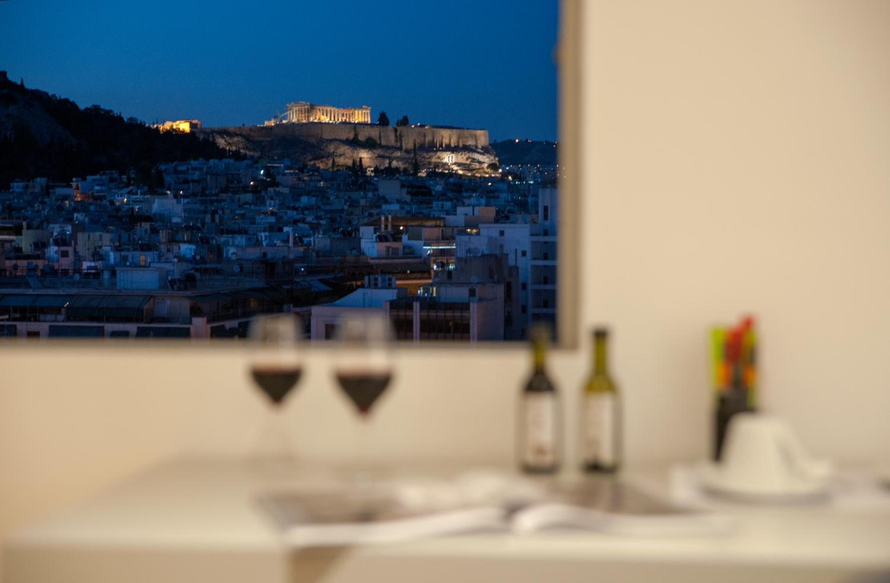 Penthouse Suite with Acropolis View thumbnail 6