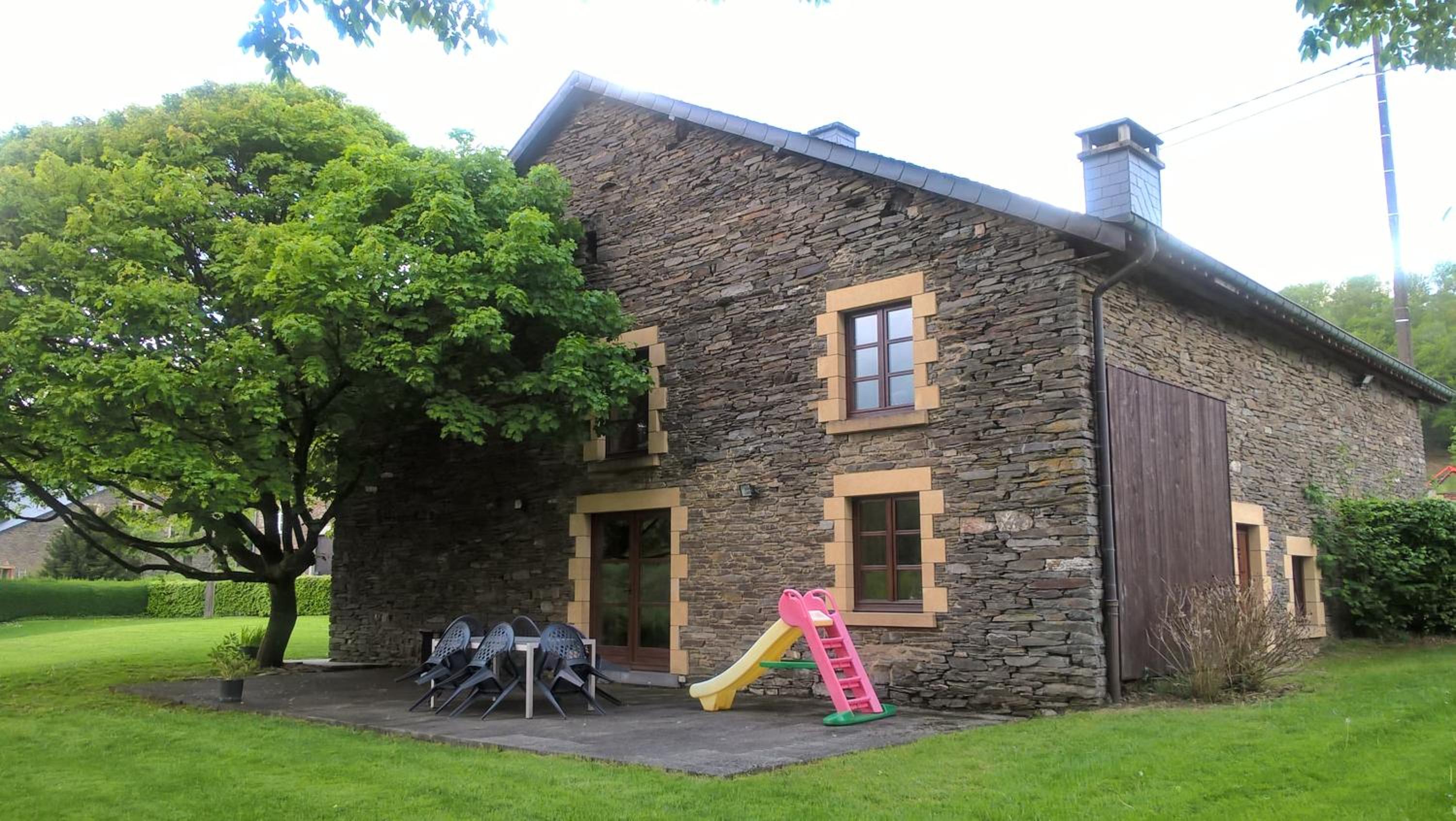 Four-Bedroom House photo 2