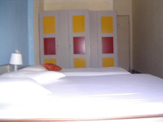 Studio (3 Adults) photo 2