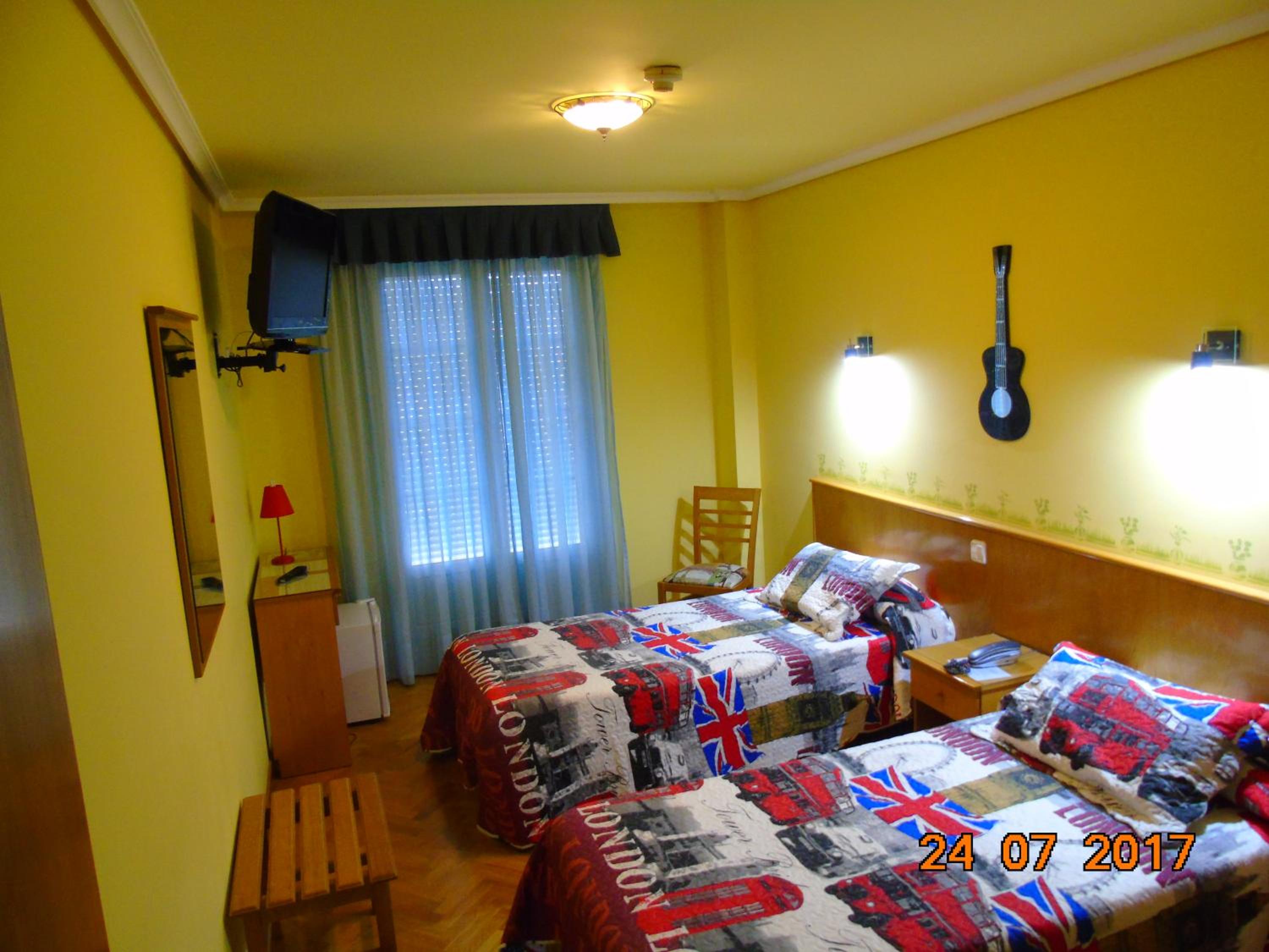Habitación Doble o con Dos Camas