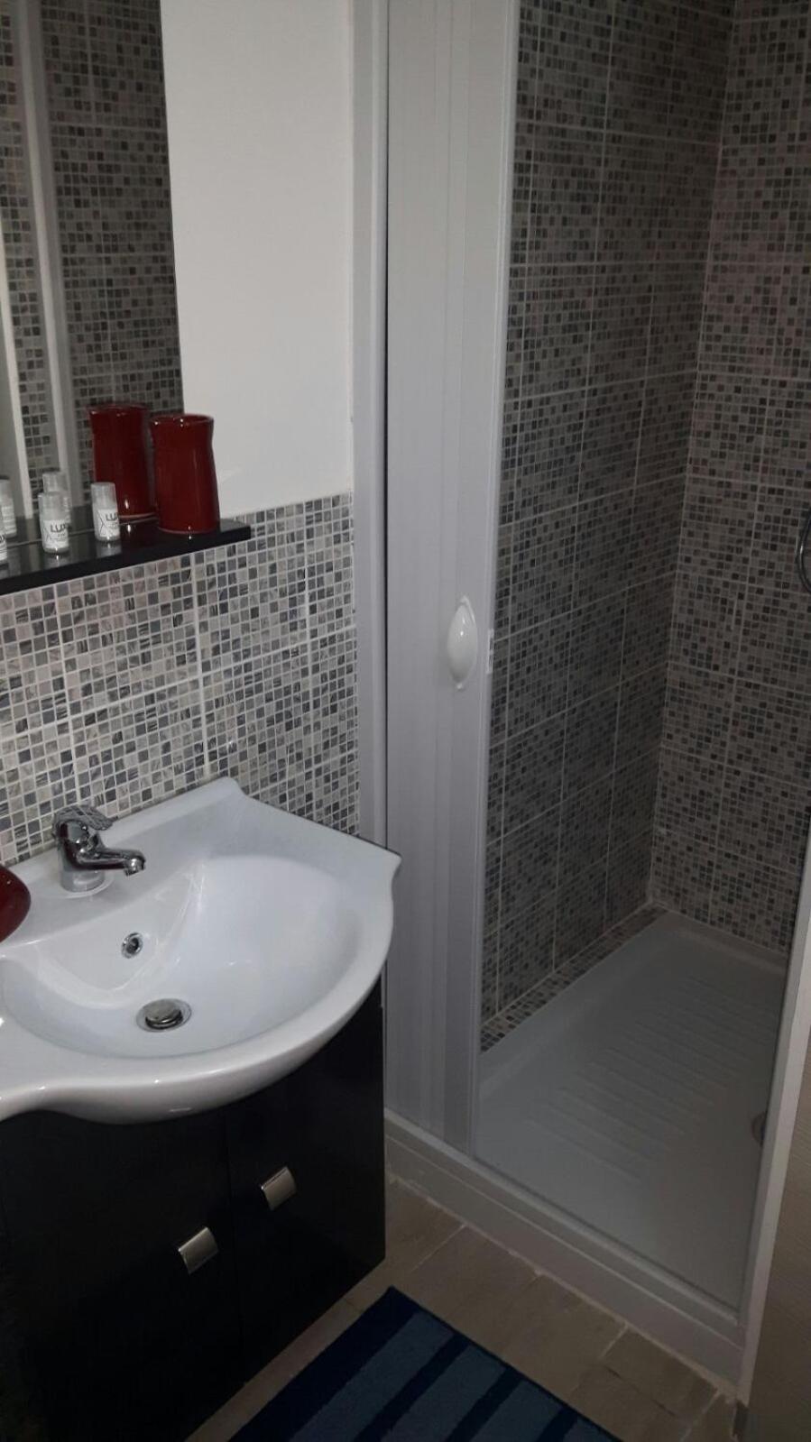 Double Room with Balcony (3 Adults) photo 3