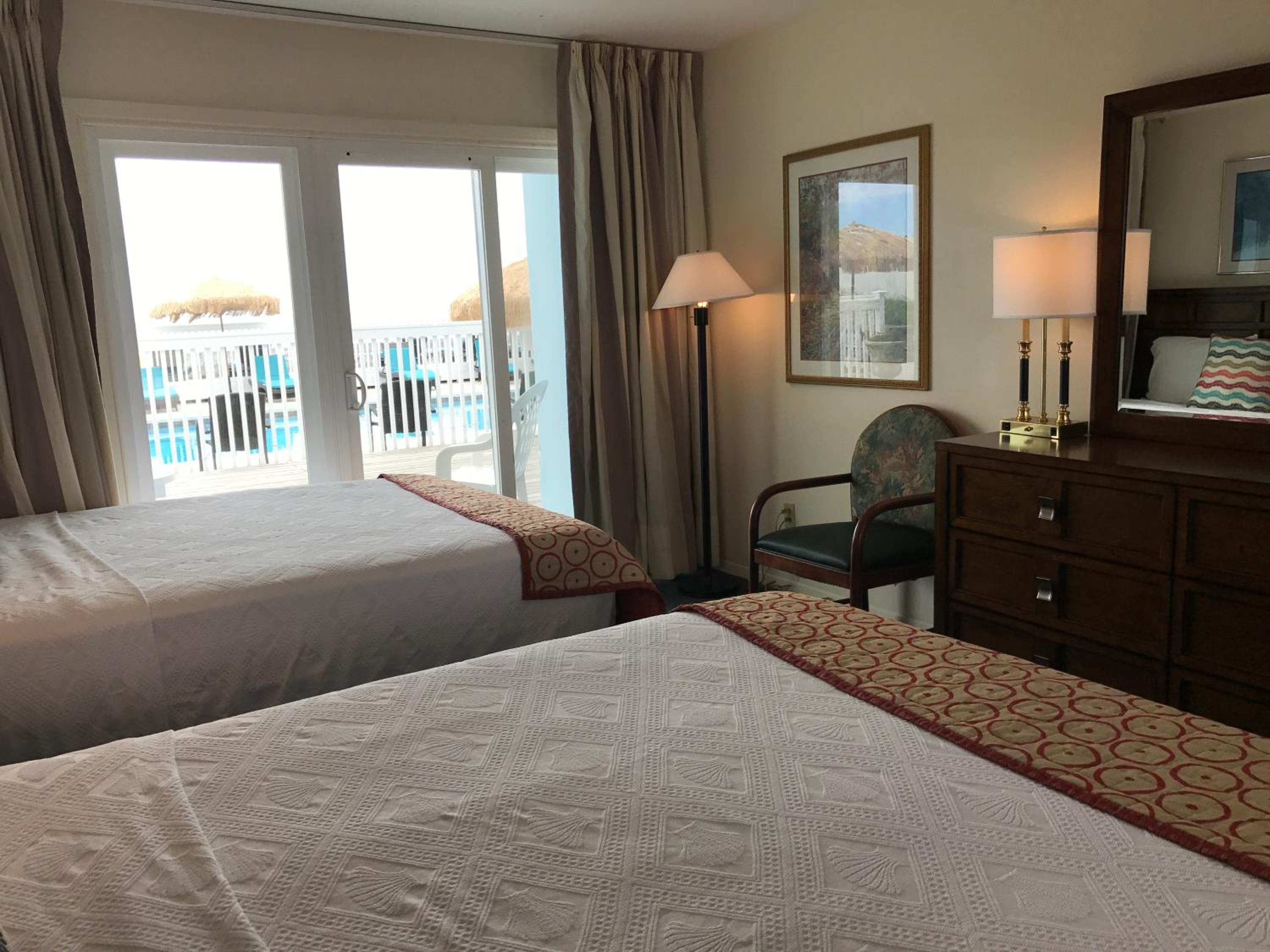 Double Room with Pool View photo 2