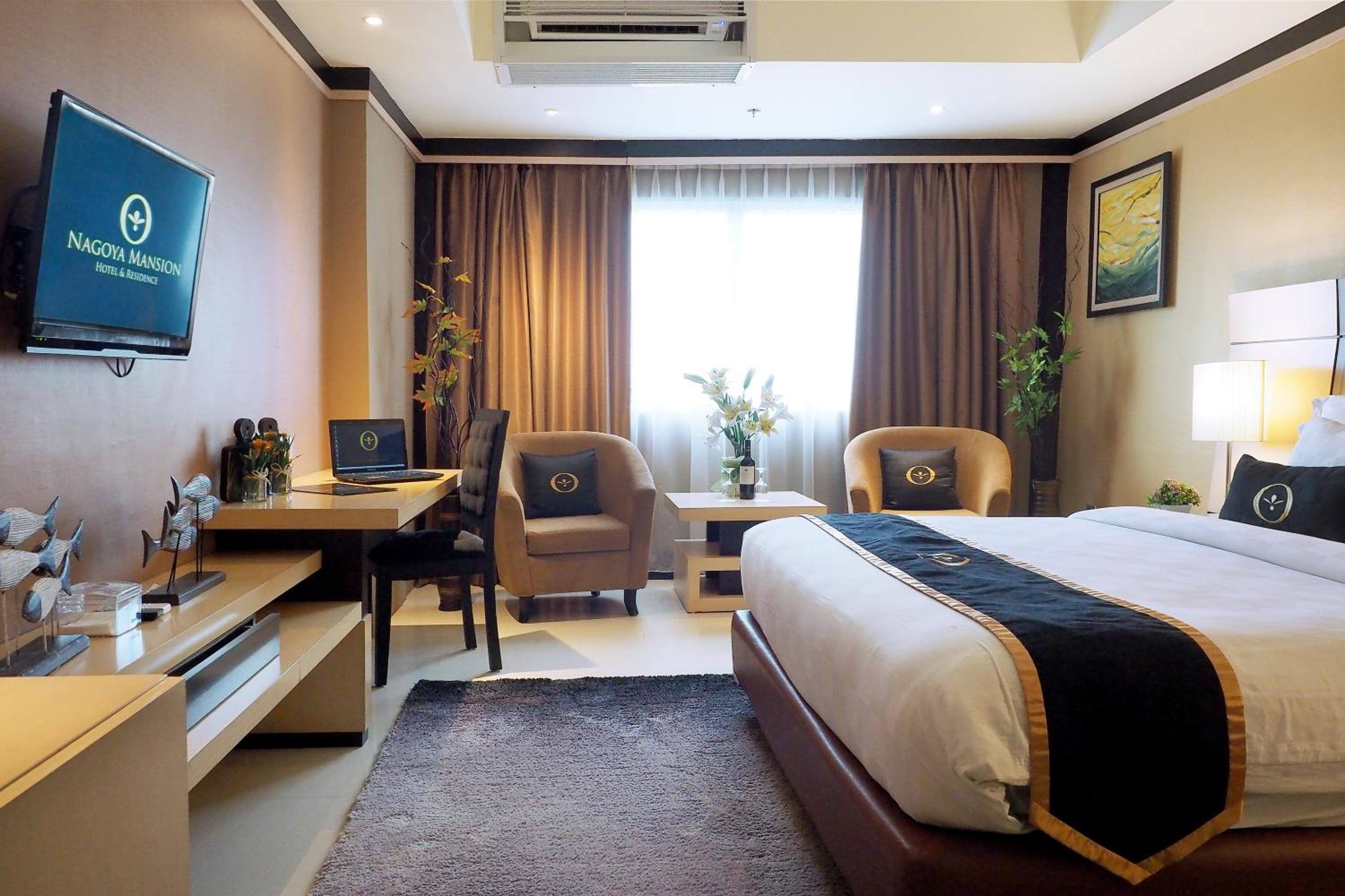 Executive Deluxe Double or Twin Room photo 1