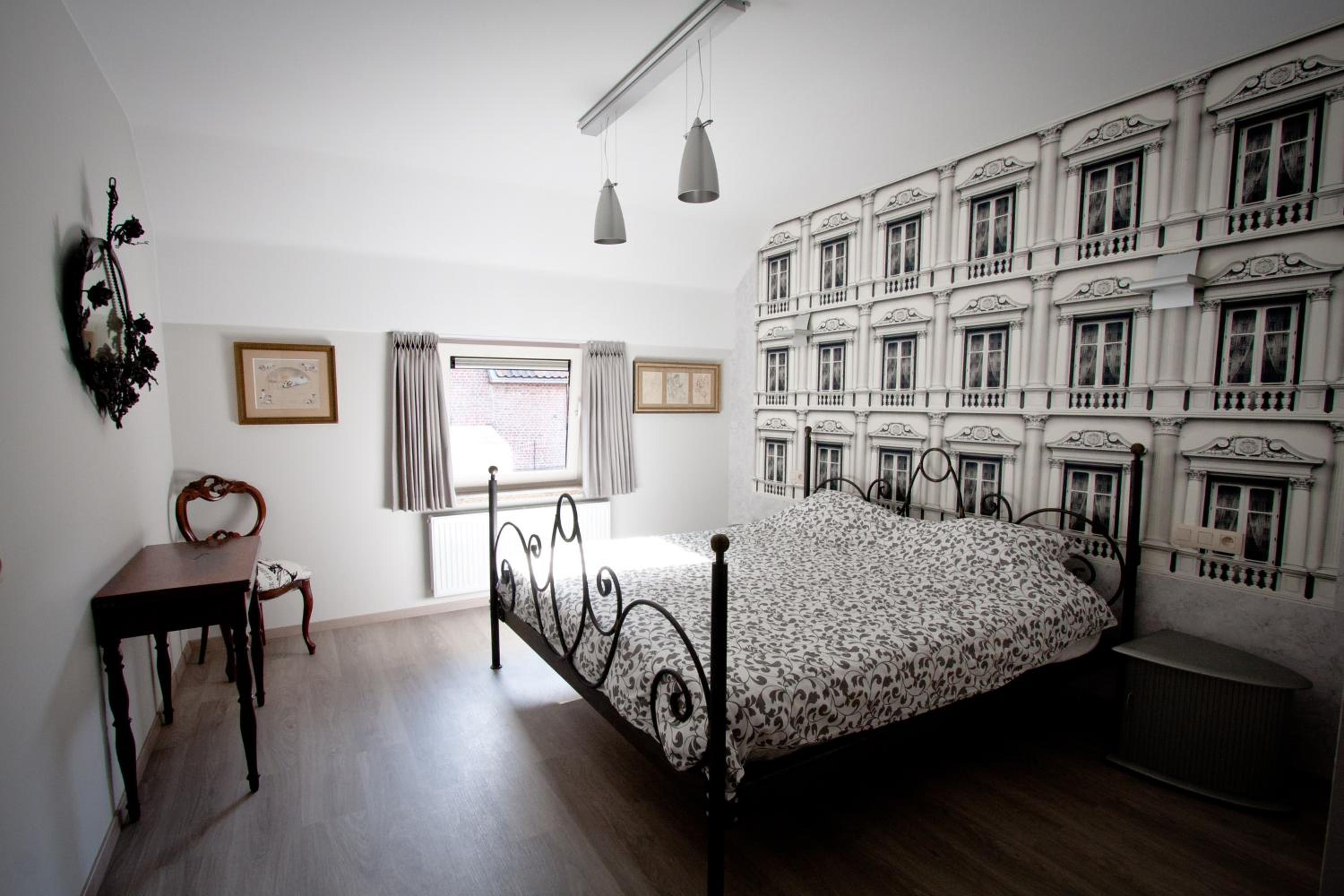 Double Room with Private Bathroom photo 2