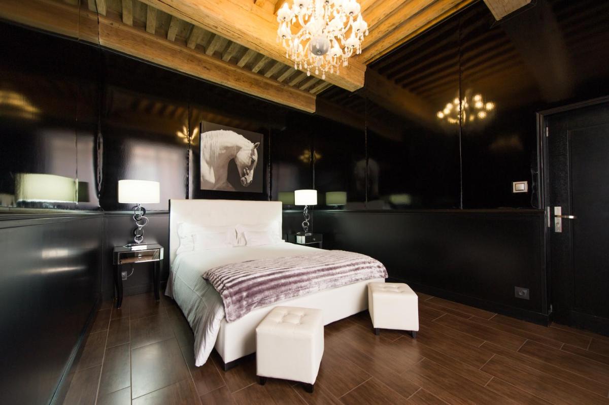 Two-Bedroom Suite photo 1