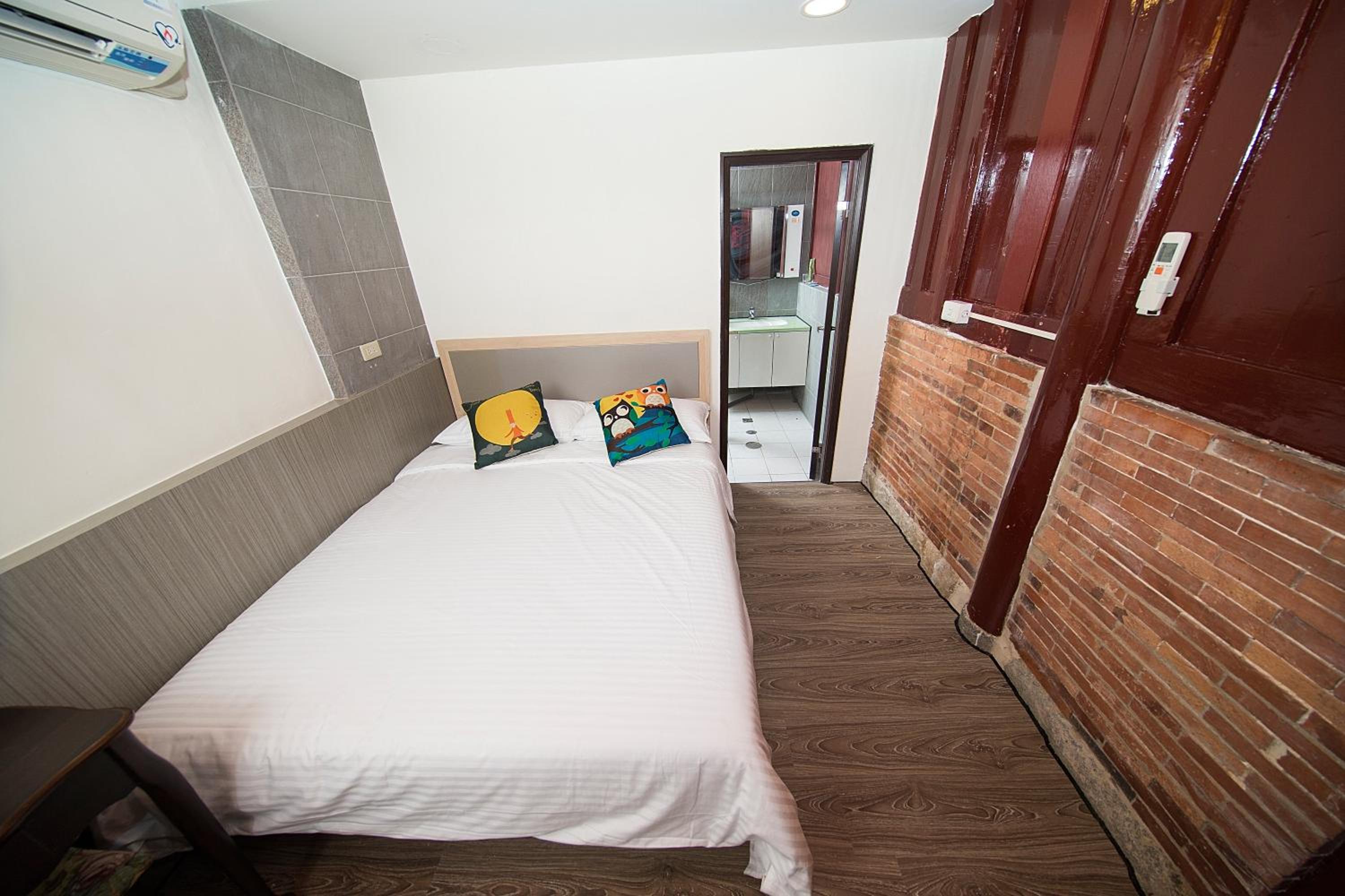 Standard Double Suite photo 3