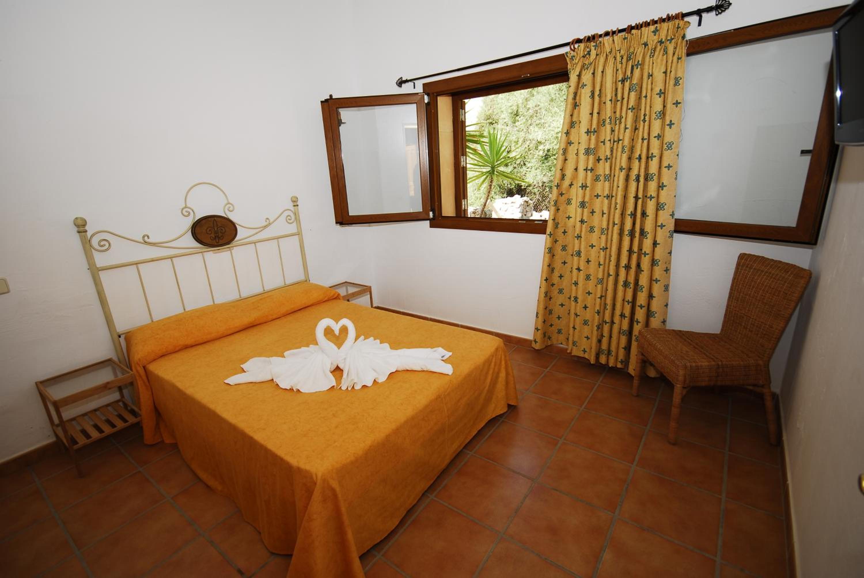 Two-Bedroom Bungalow photo 1