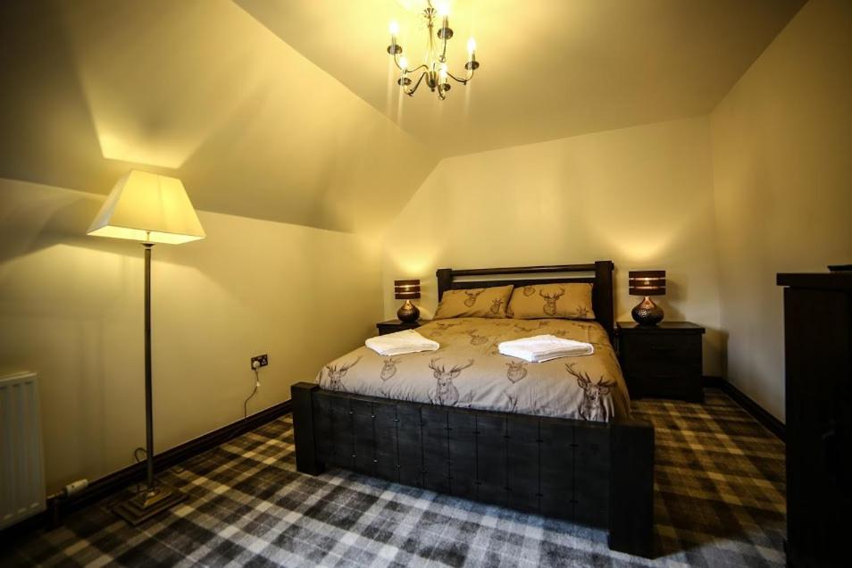 Deluxe King Room - Photo 10