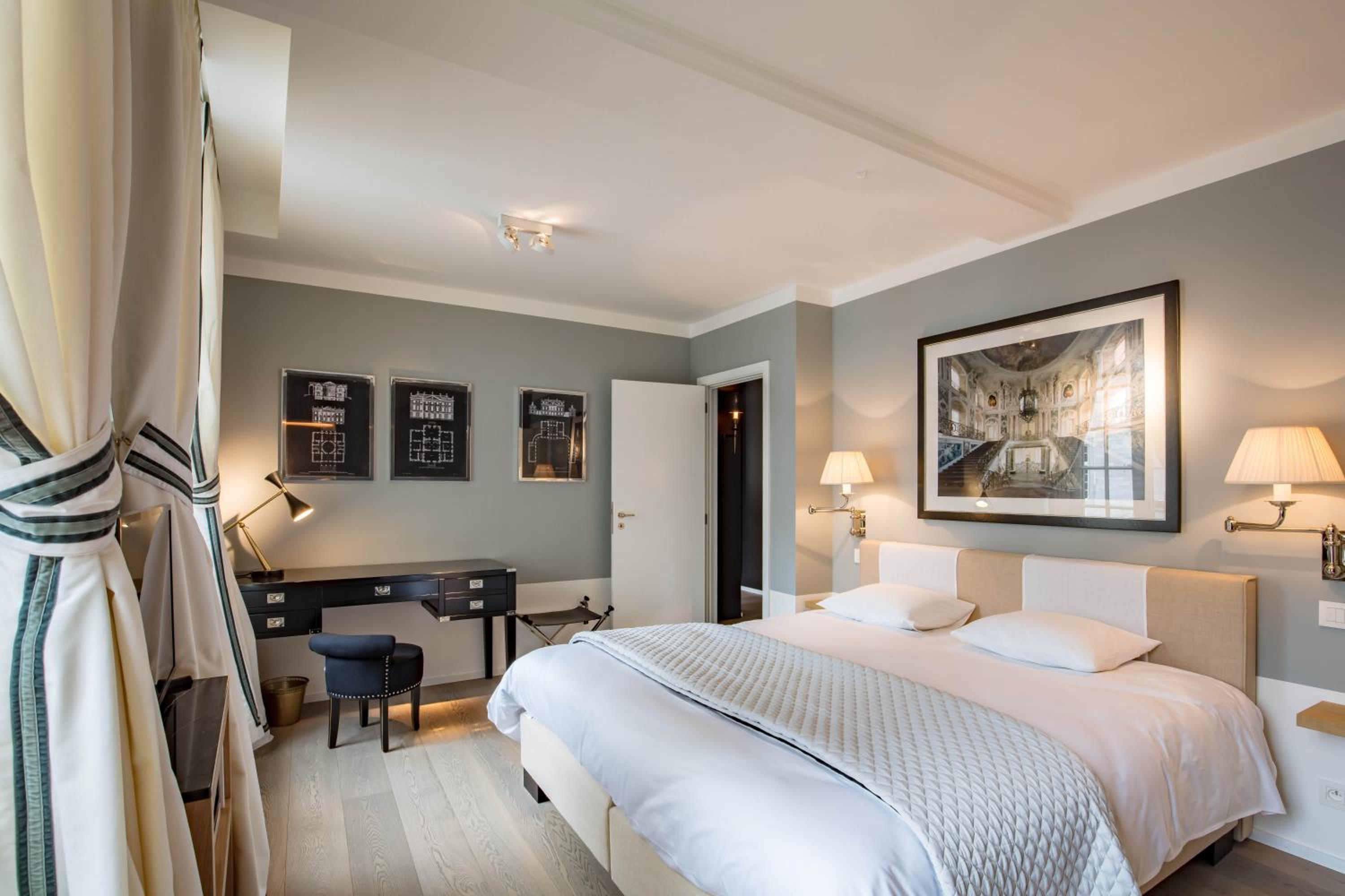 Deluxe Suite photo 1