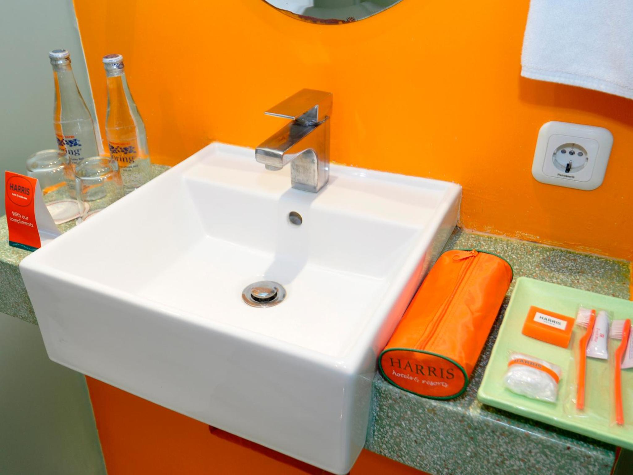 New Year Package At One-Bedroom Harris Residence - Photo 8