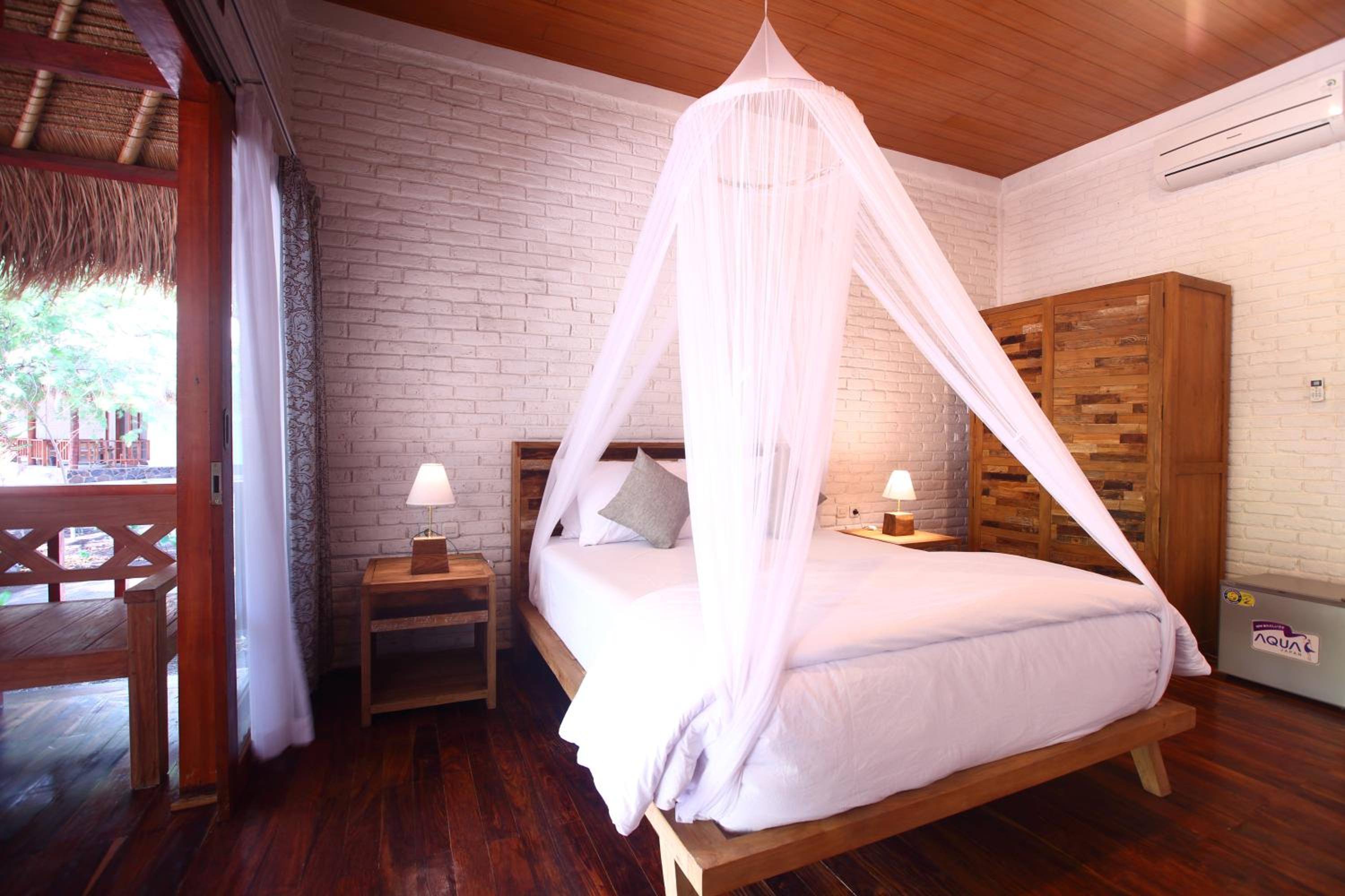 Deluxe Double Or Twin Room photo 1