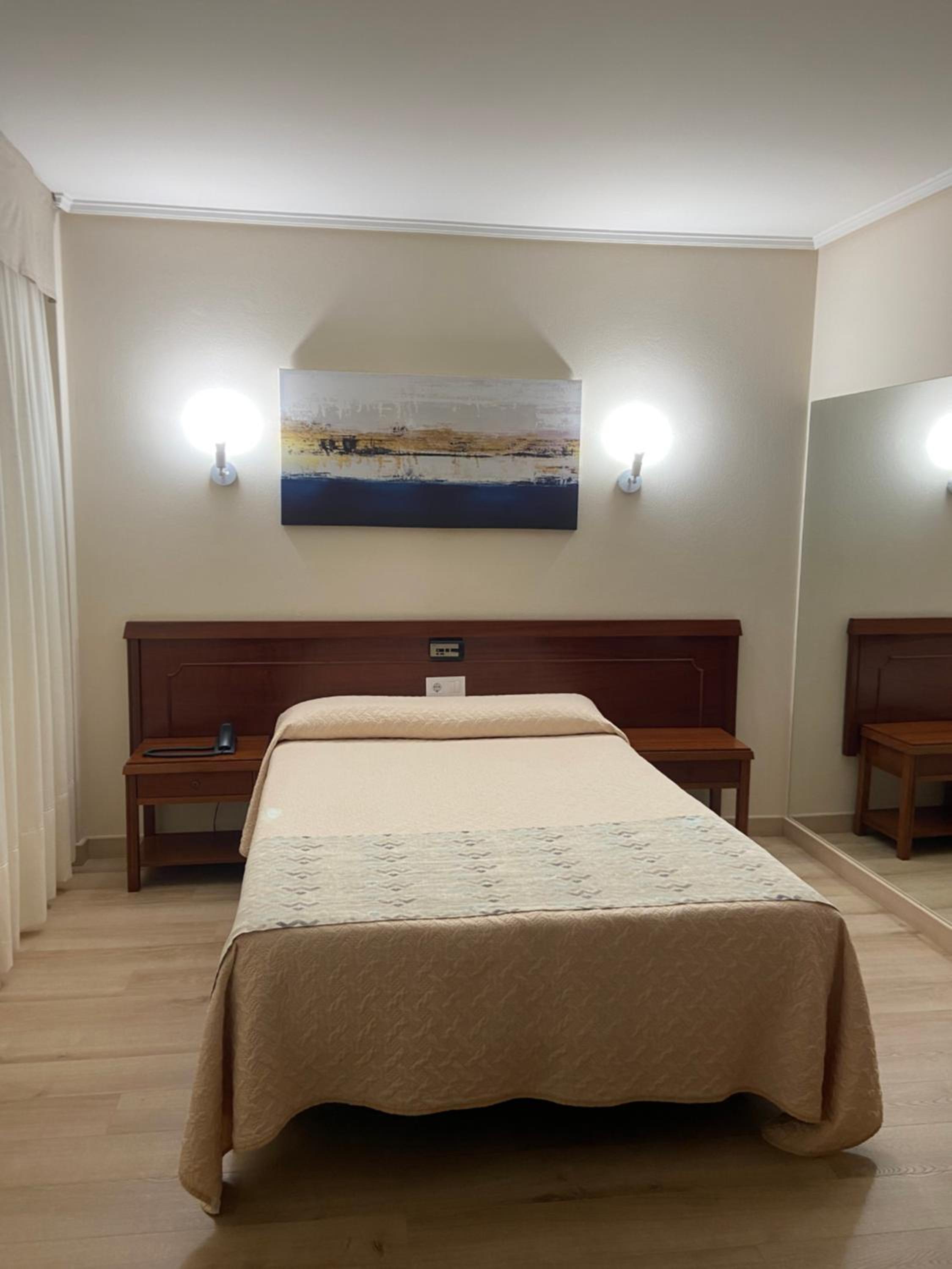 Superior Queen Room