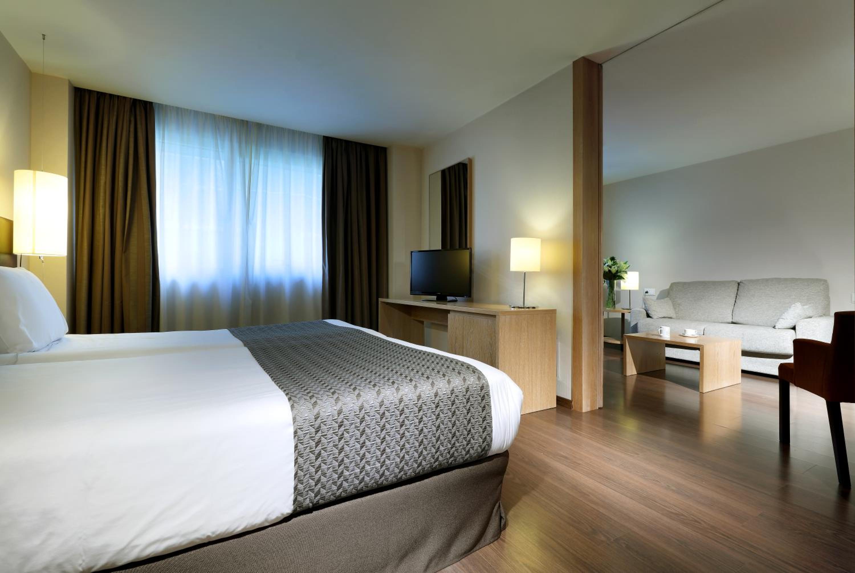Junior Suite - Photo 8