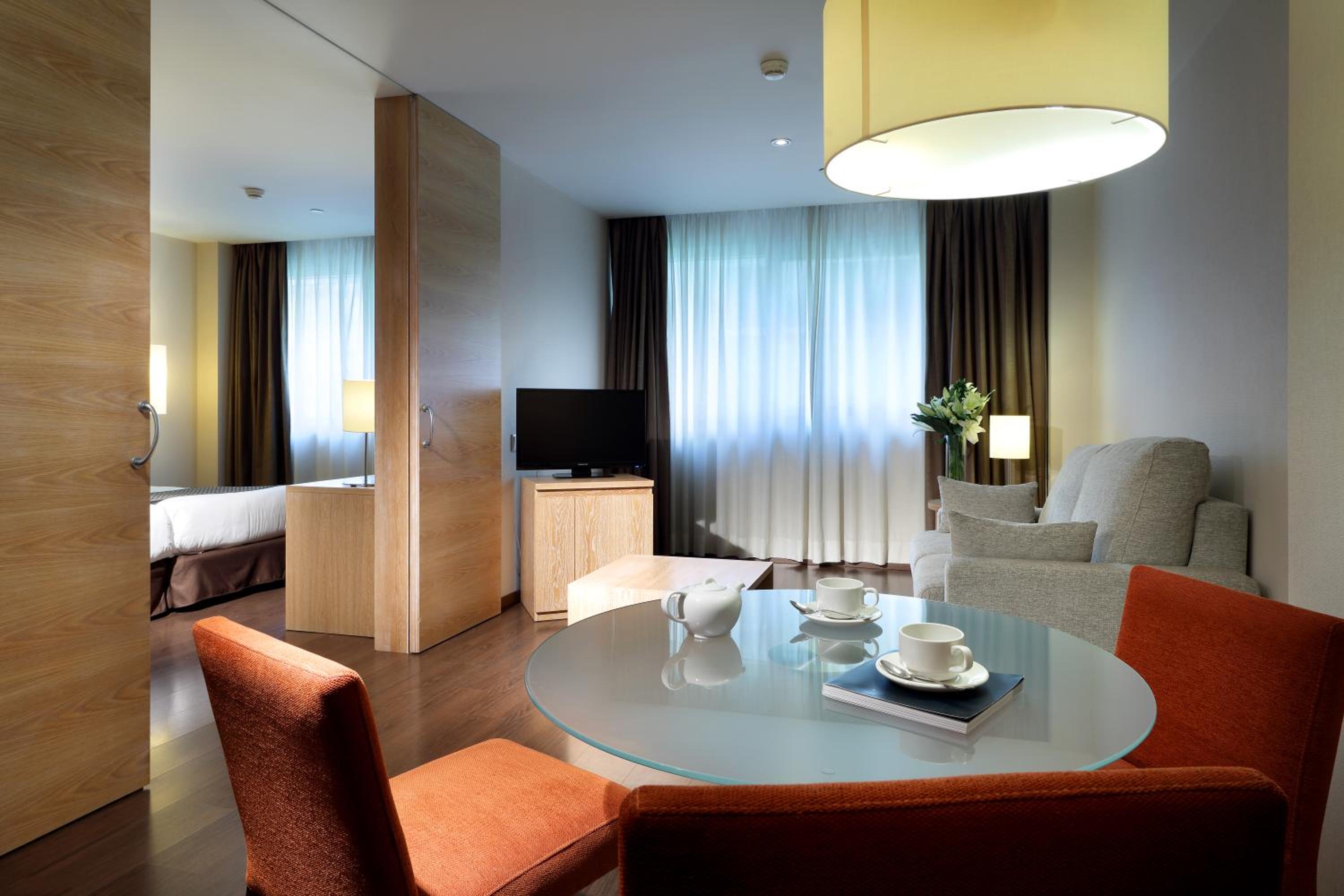 Junior Suite thumbnail 6