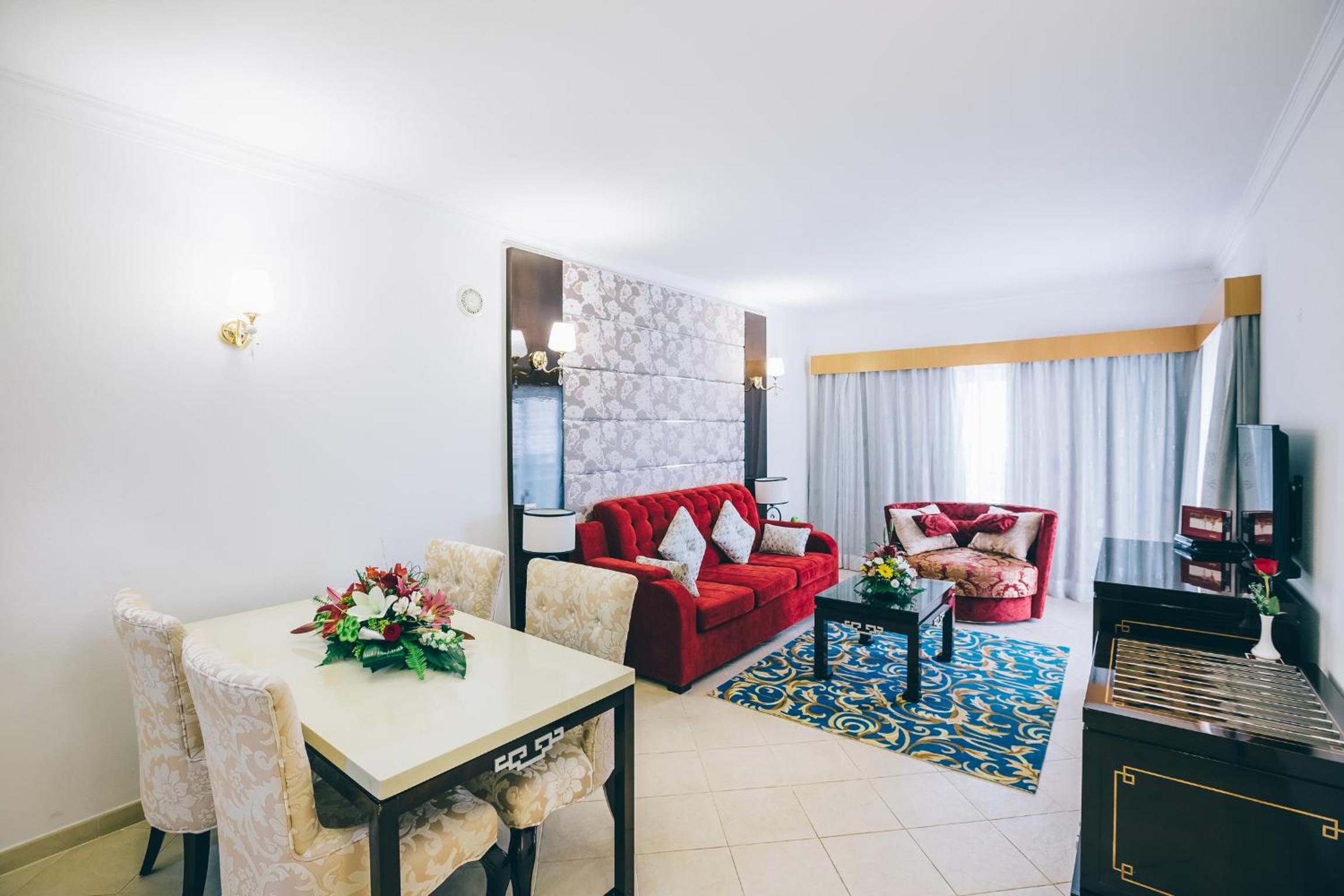 One Bedroom Junior Suite - All Inclusive Signature 16h