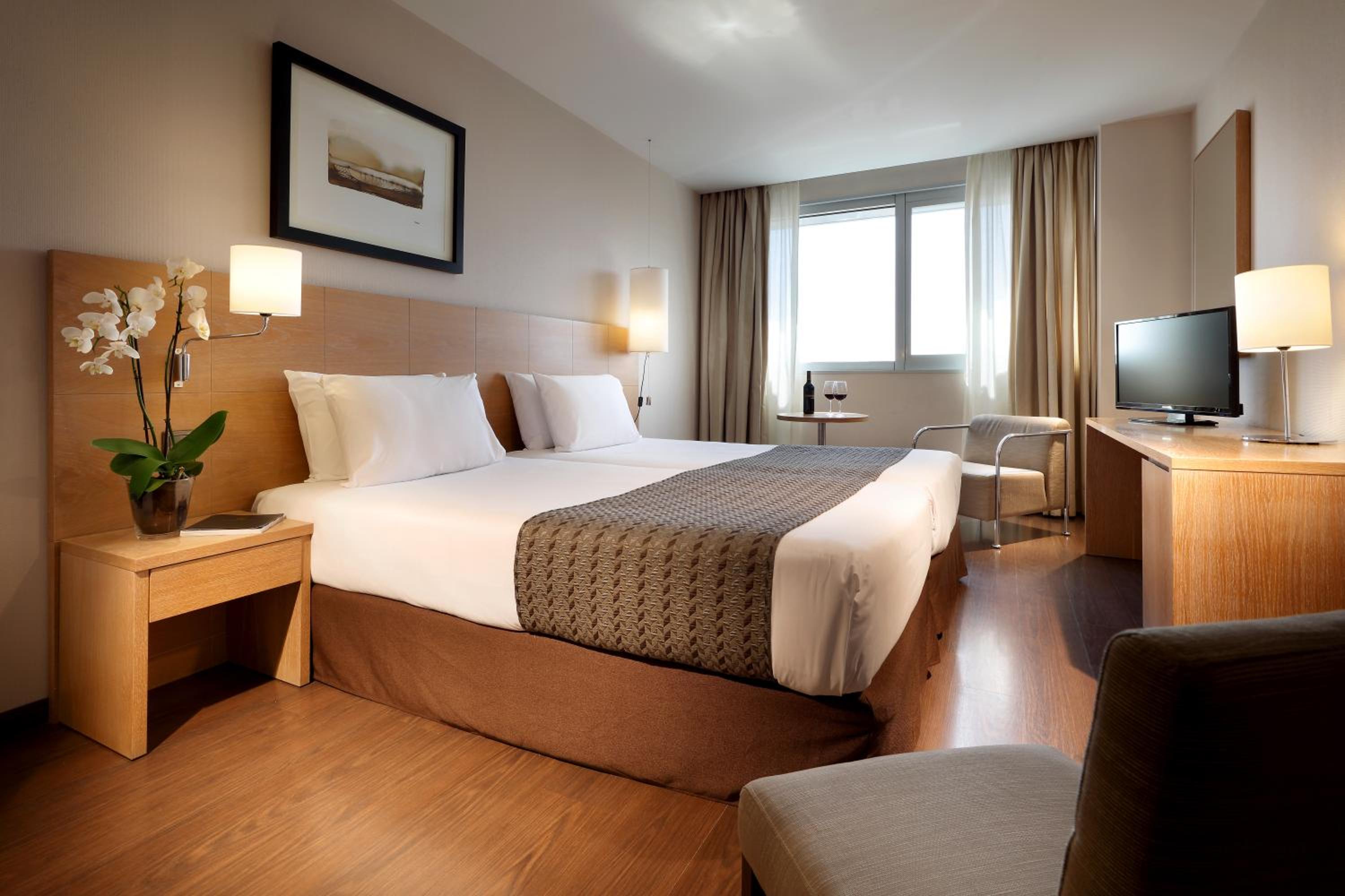 Double or Twin Room - Photo 7