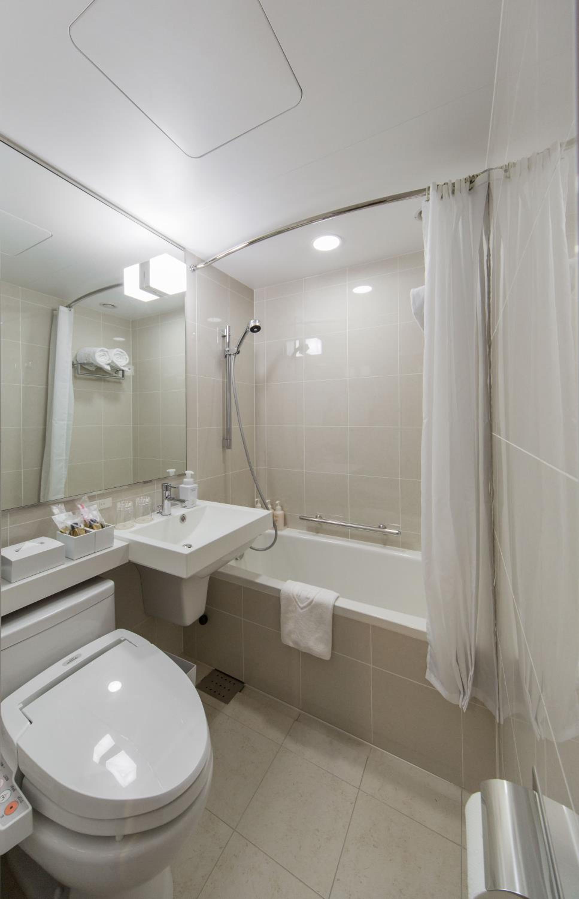 Double Room - Non-Smoking  photo 2