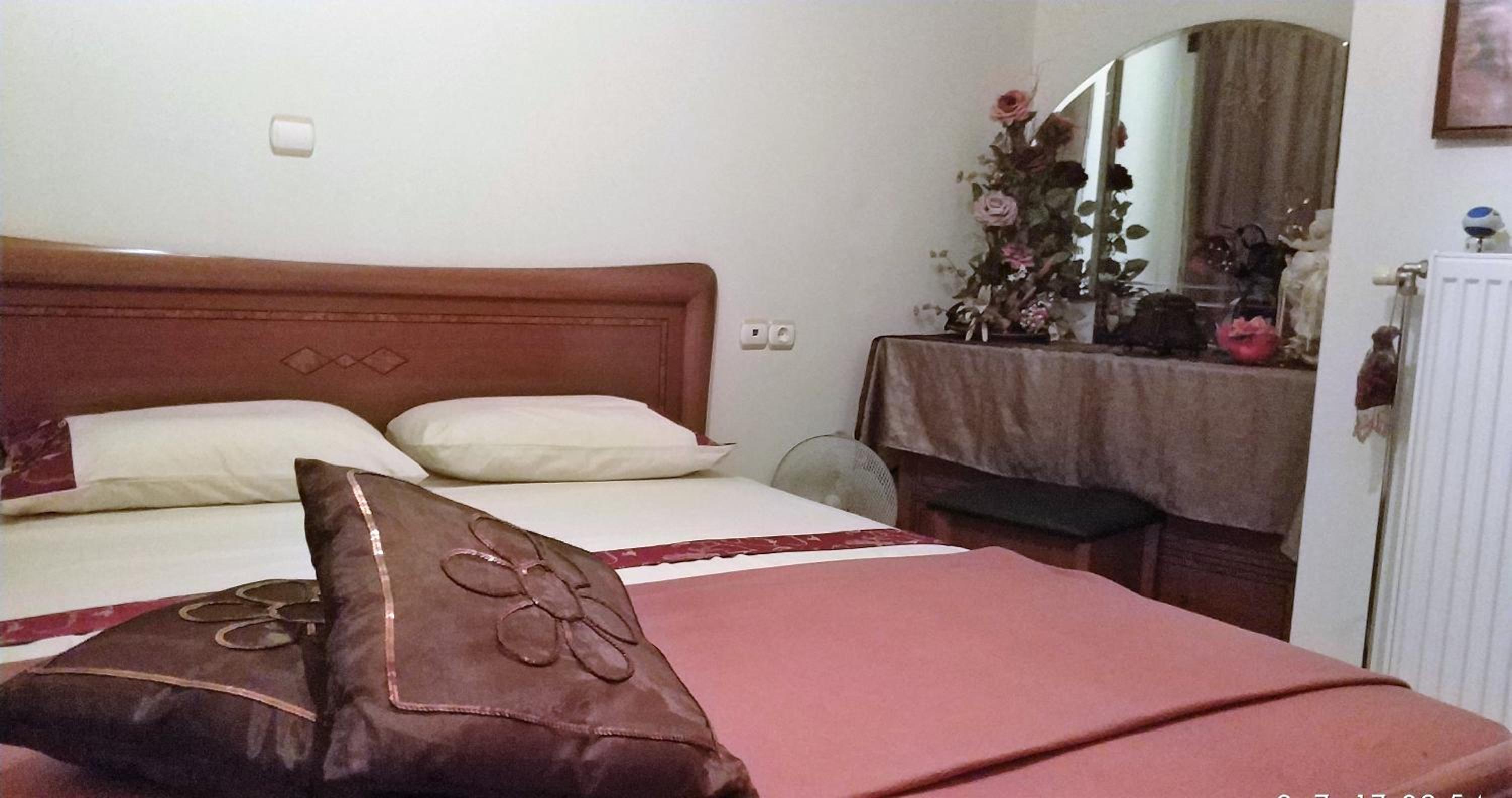 Apartment - Ground Floor photo 3