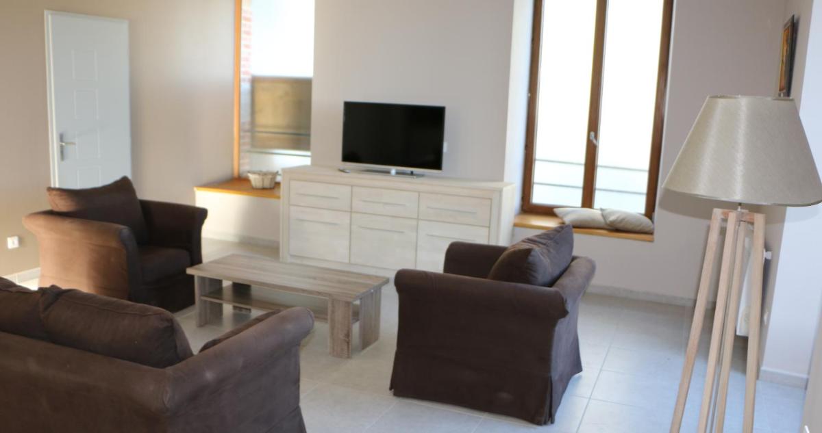 Superior Holiday Home (6 Adults) photo 3