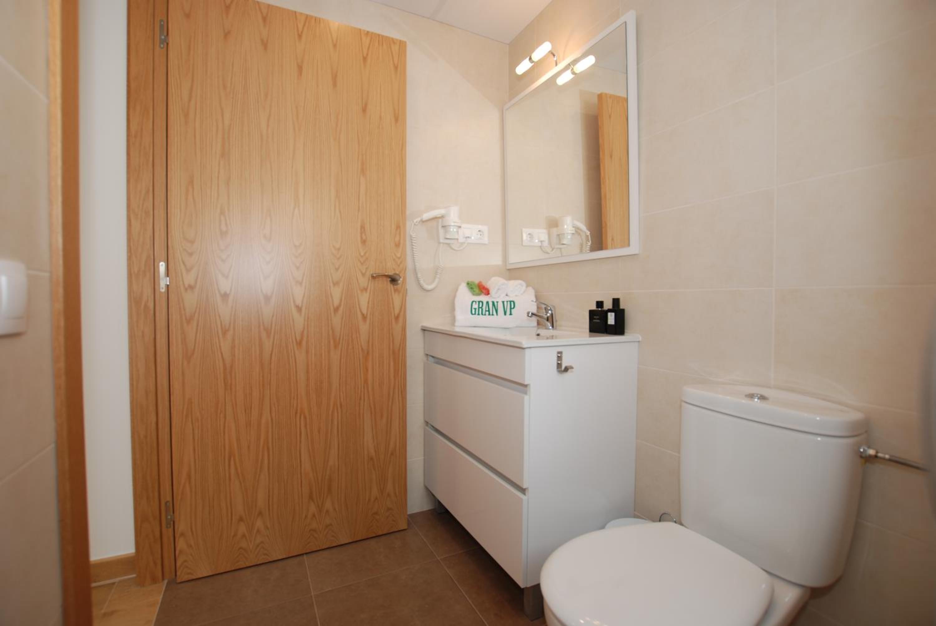 Apartment - Photo 6