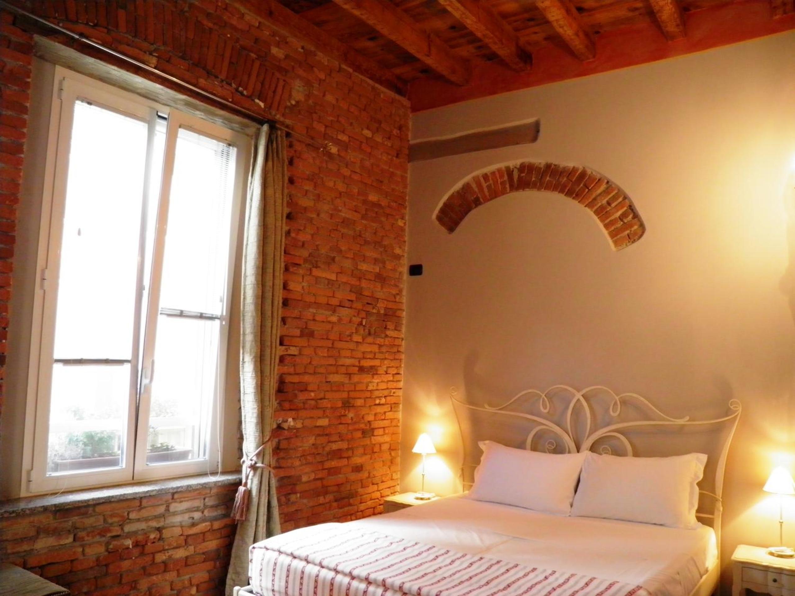 Double Room with Private Bathroom photo 1