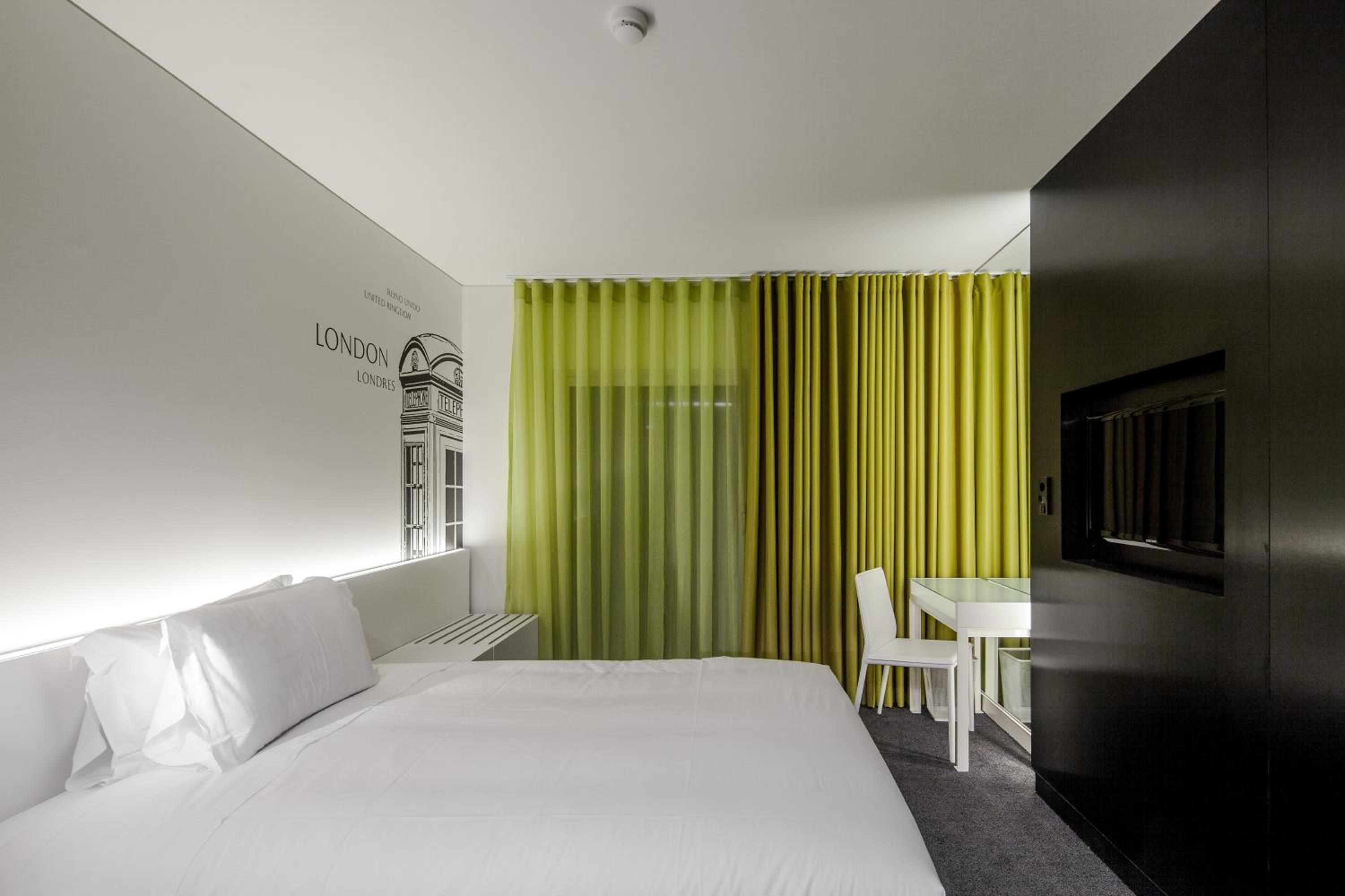 Superior Single Room