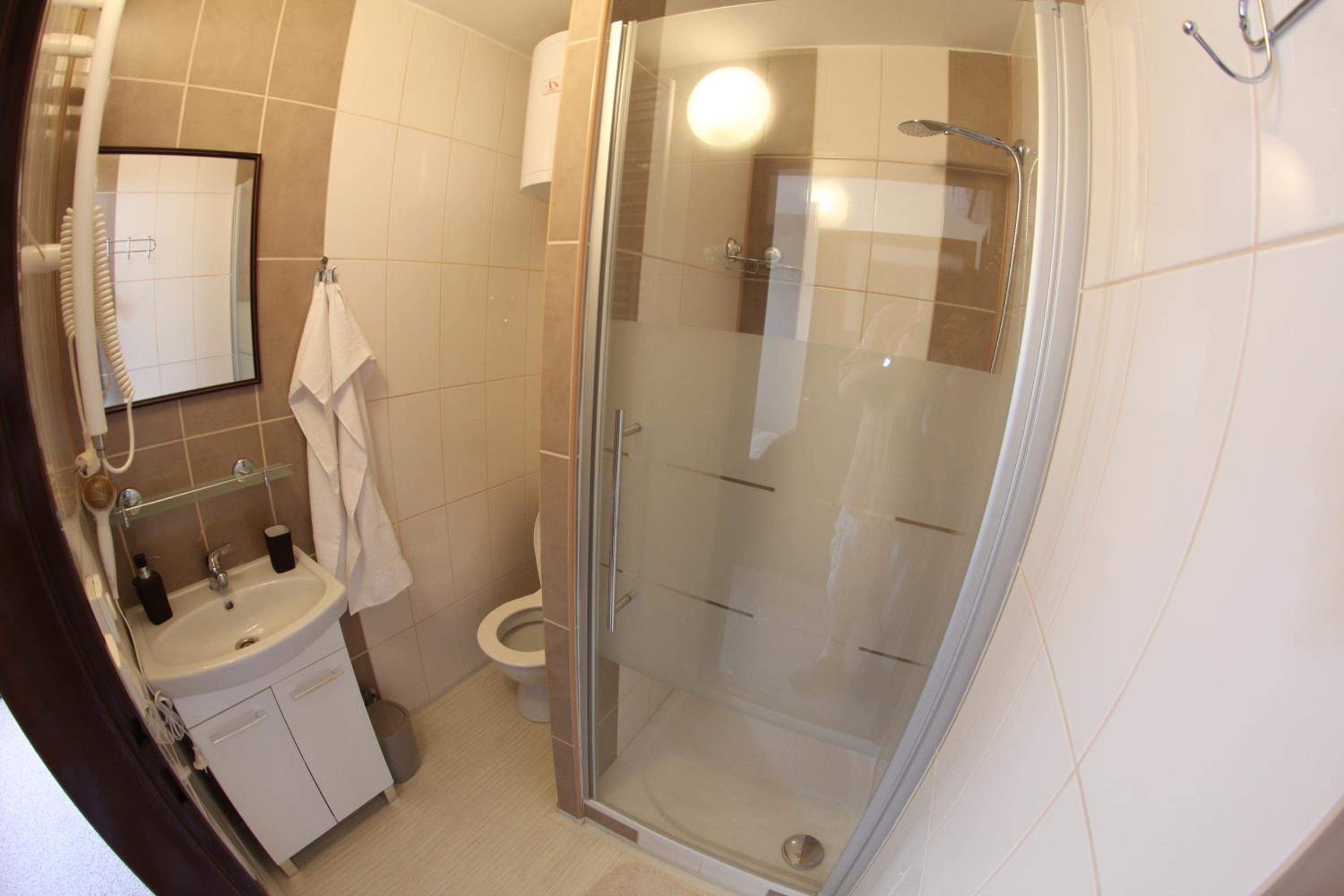 Single Room photo 3