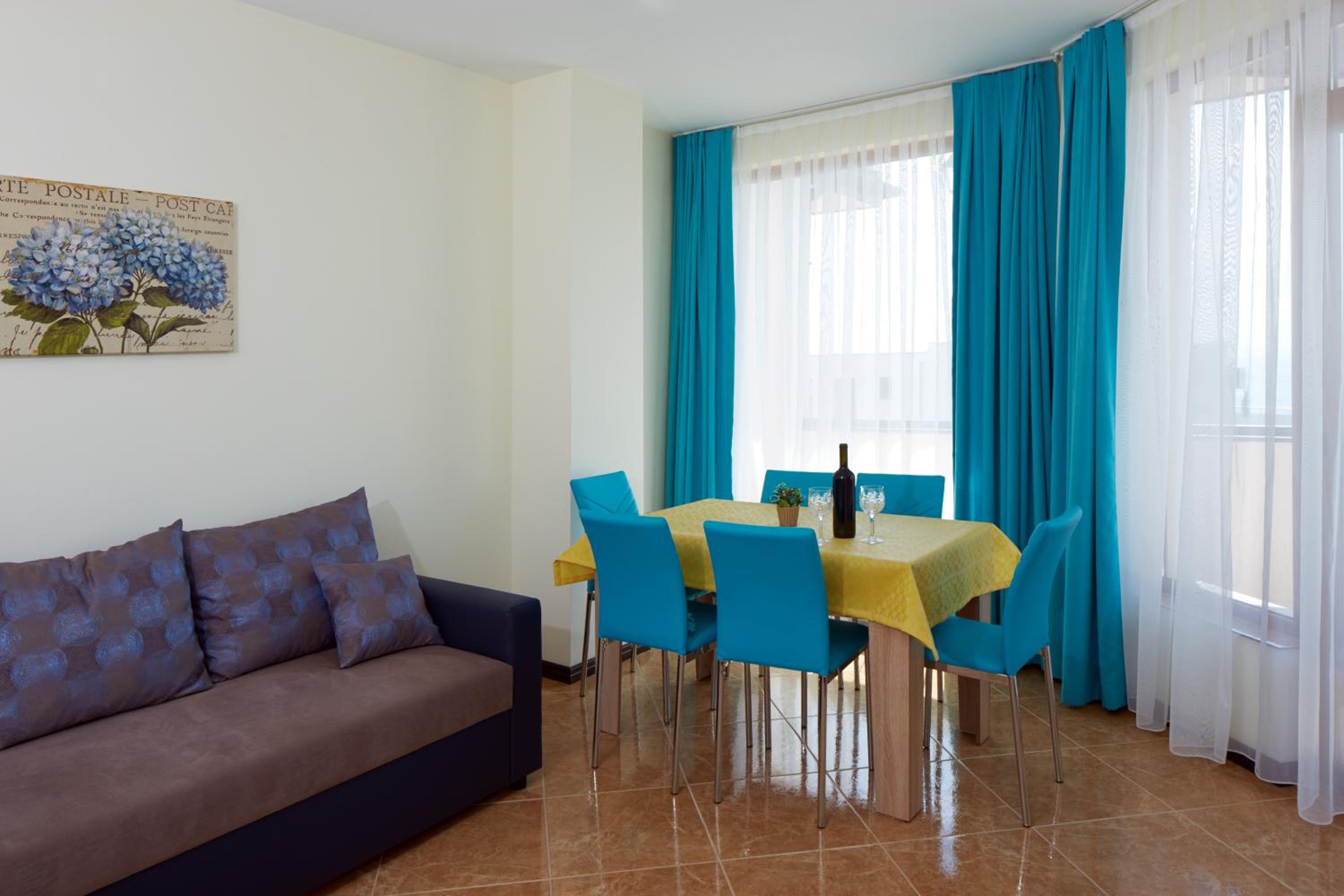 Two-Bedroom Apartment with Sea View photo 1