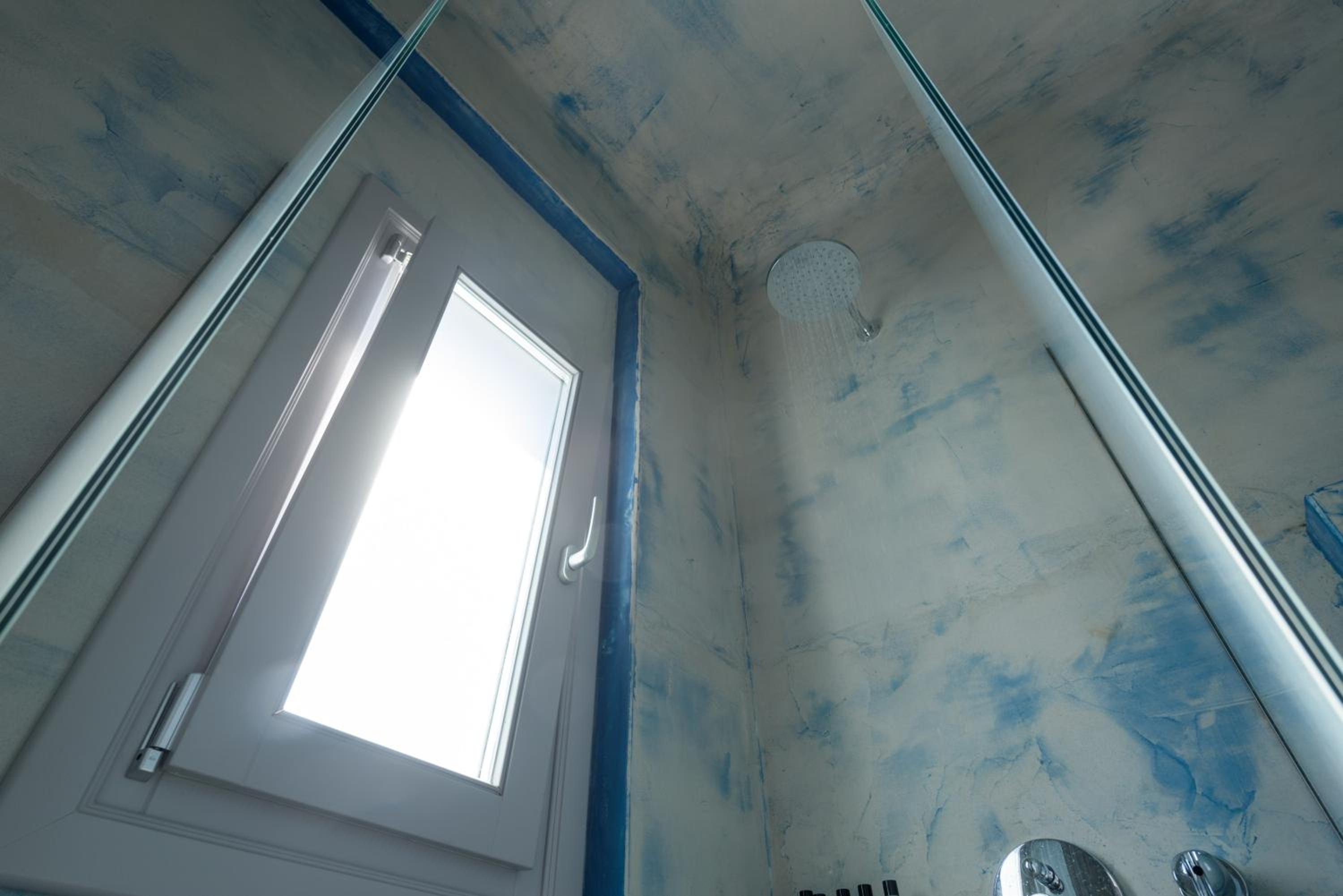 Nektar Jacuzzi Apartment - Photo 3