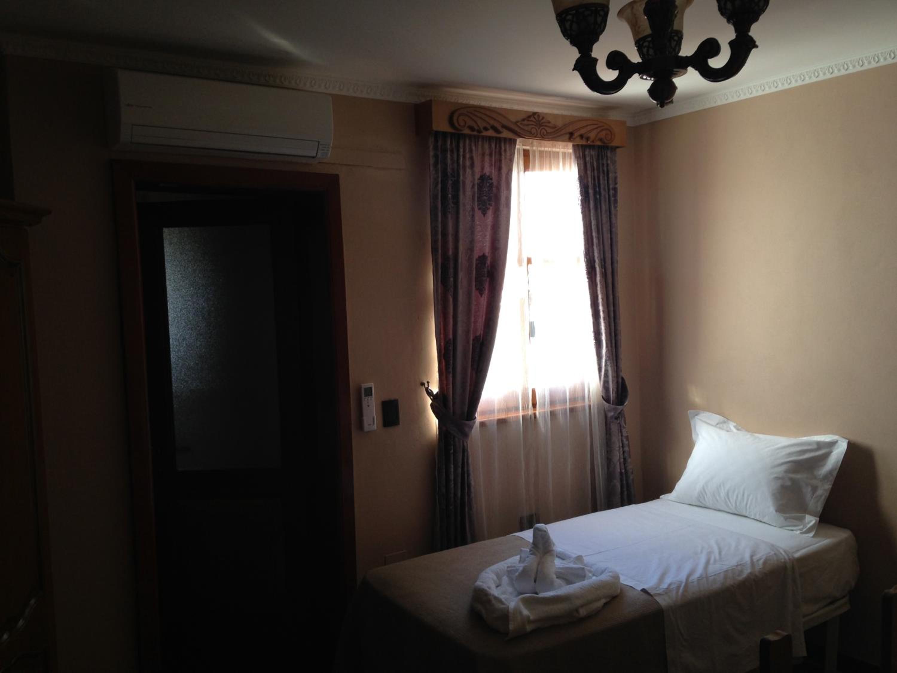 Quintuple Room (5 Adults) photo 1