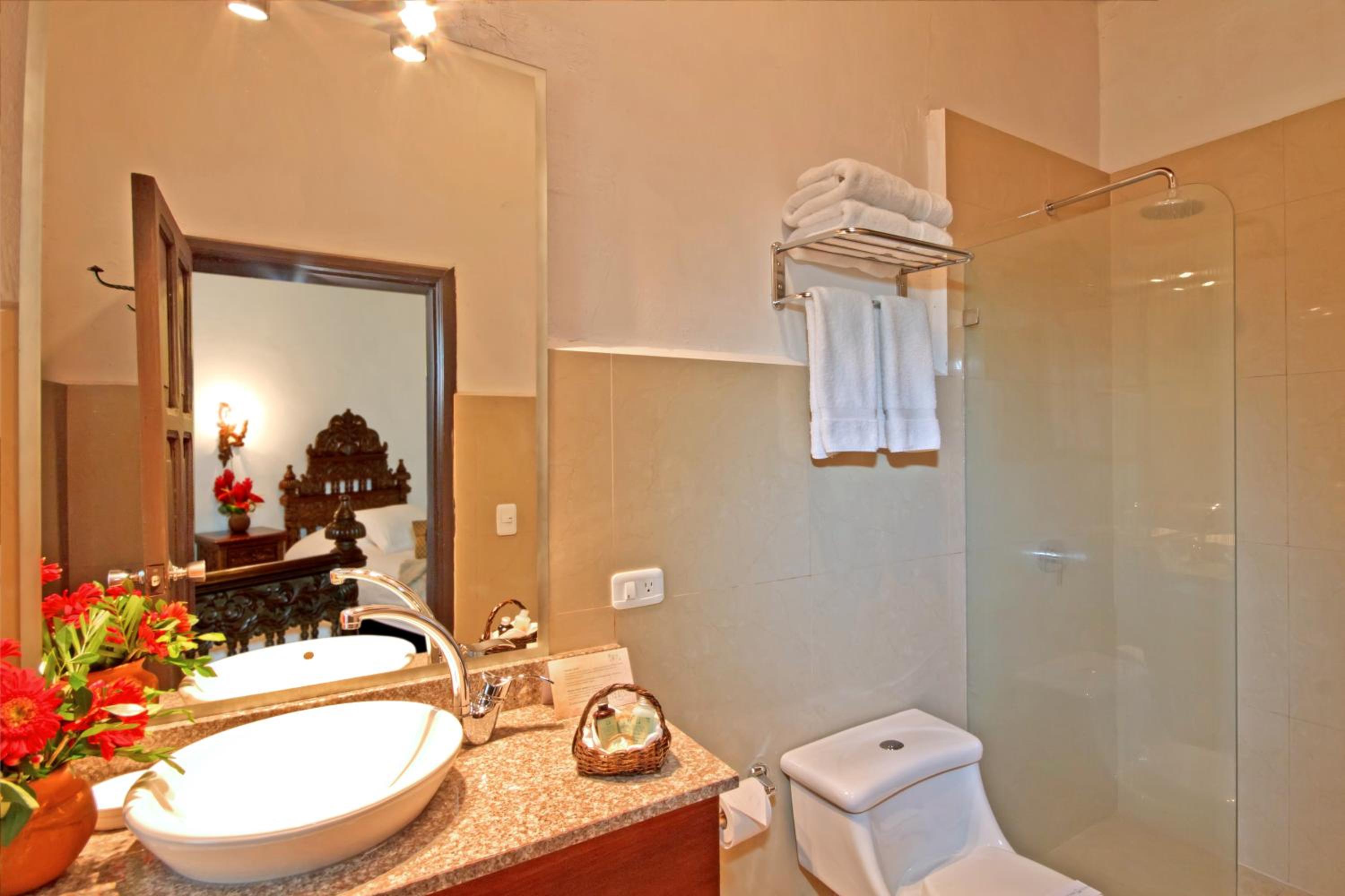 Single Room - Photo 2