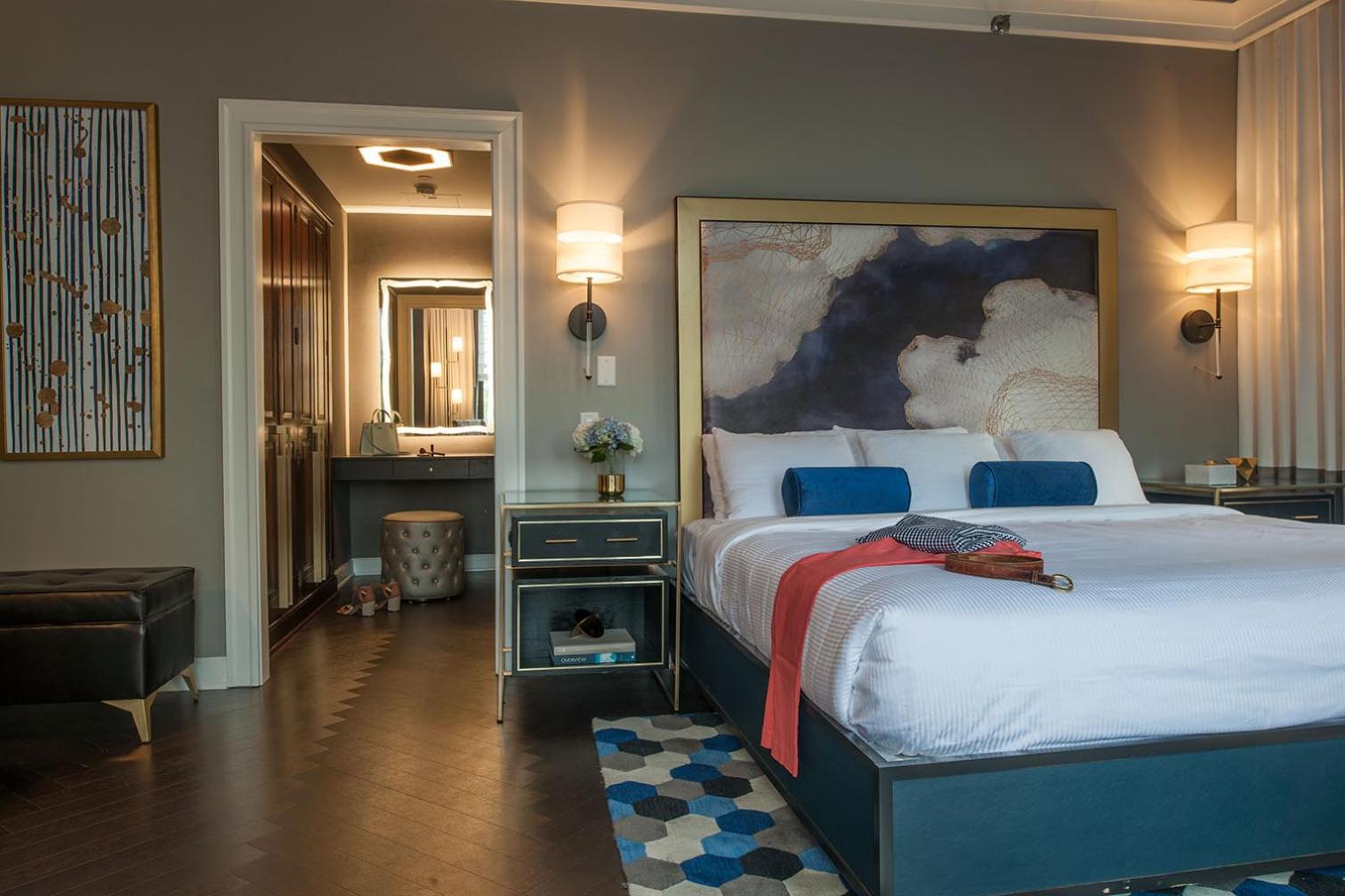 King Suite - Photo 1