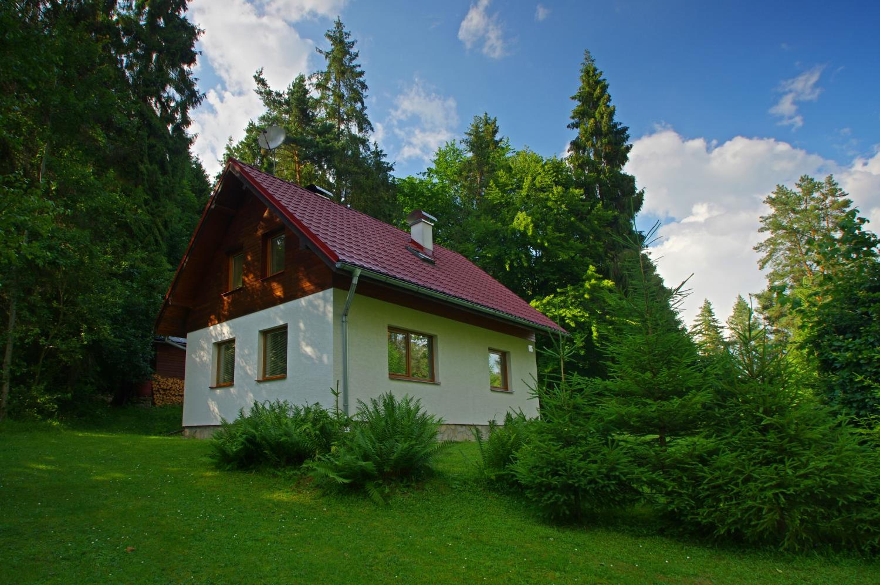 Three-Bedroom House photo 1
