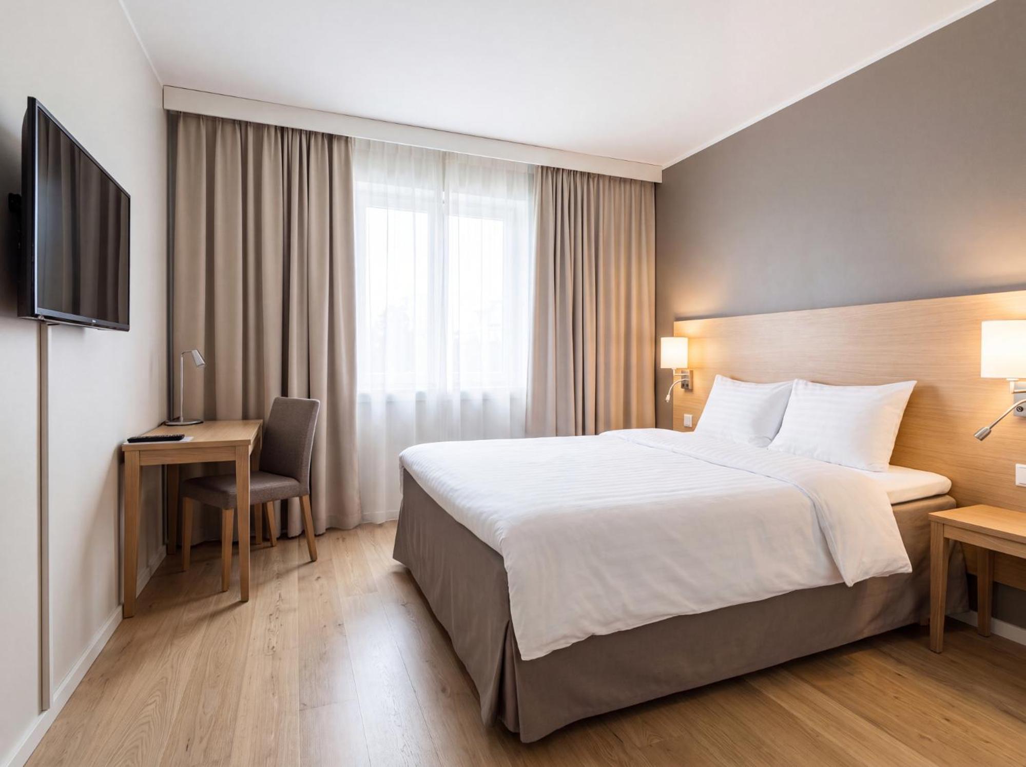 Double or Twin Room with Private Bathroom