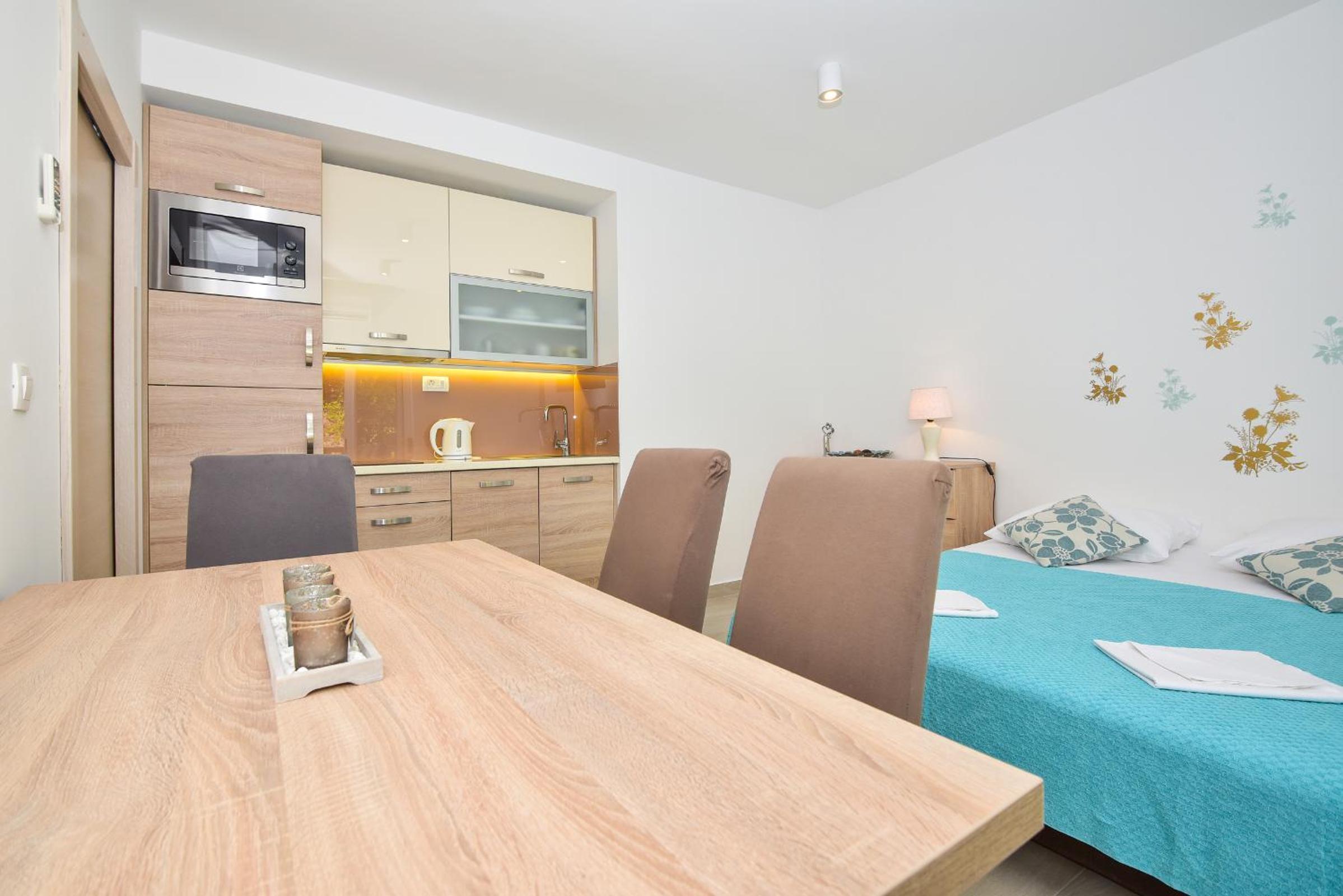 Apartment with Terrace
