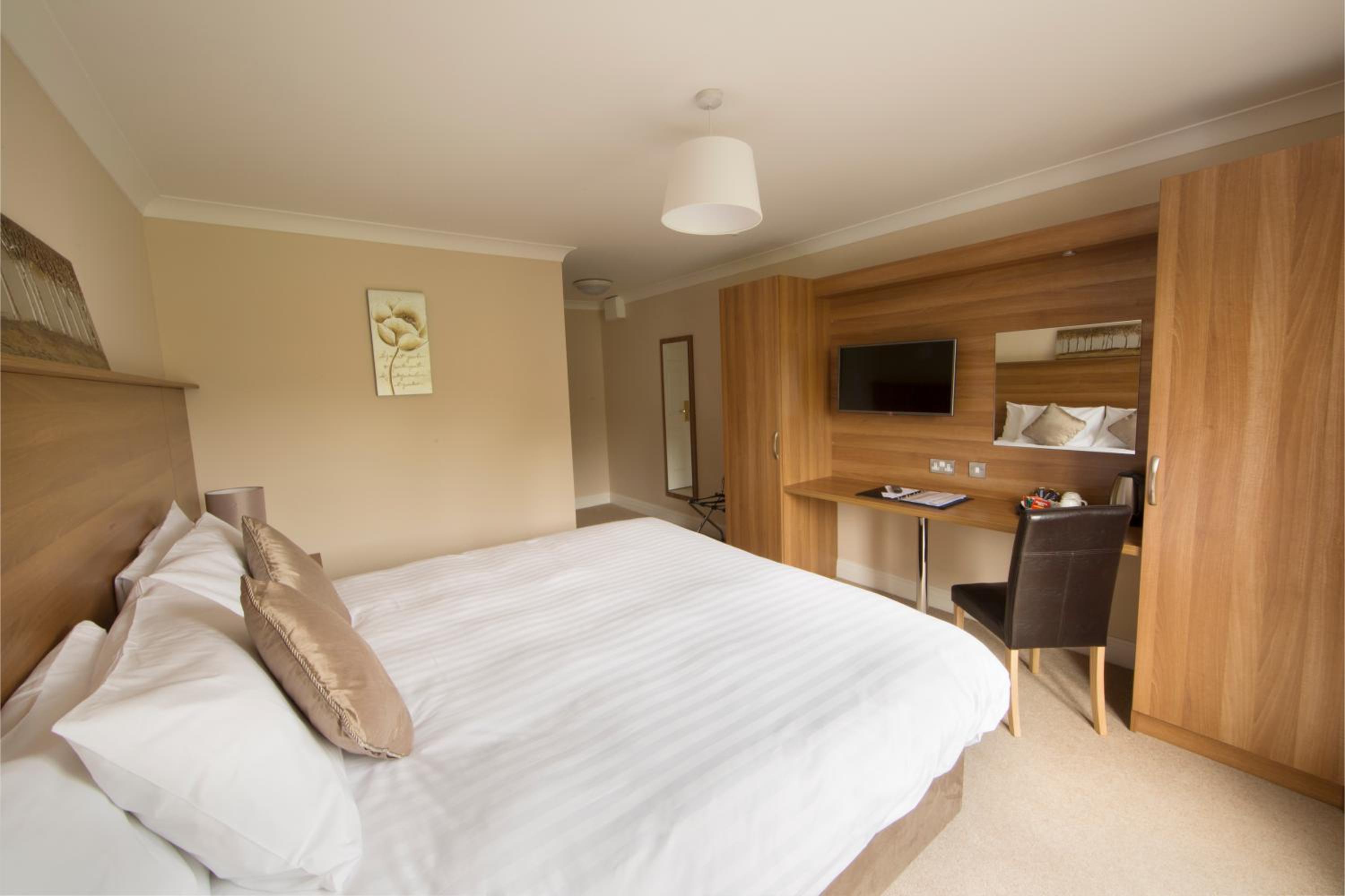 Double Room - Photo 9