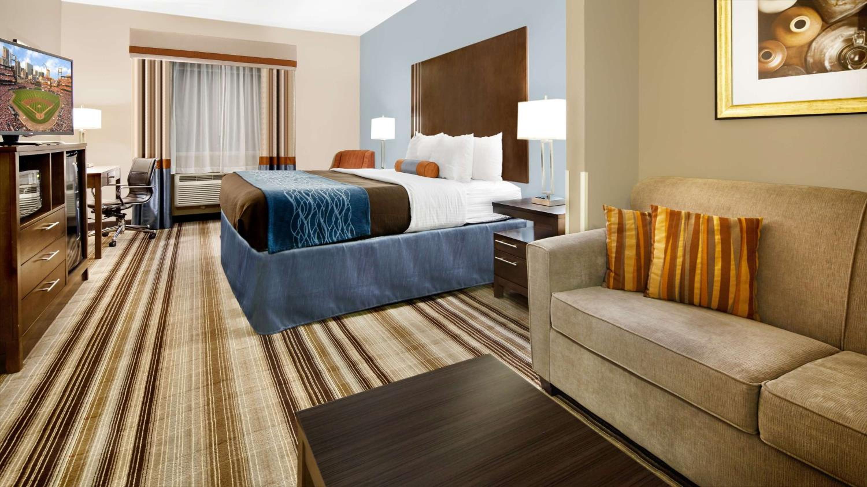 King Room with Sofa Bed - Non-Smoking
