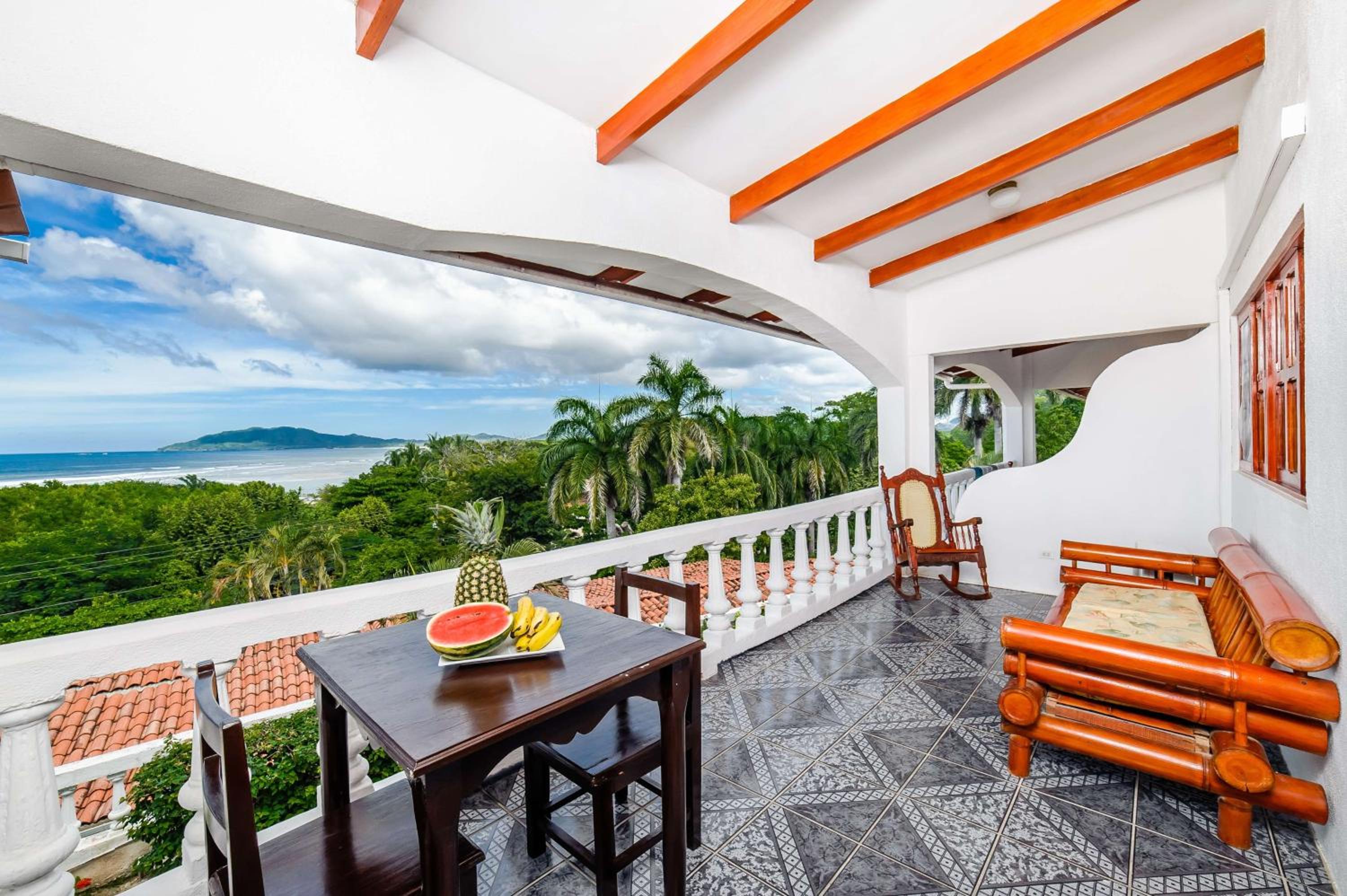 Balcony & Terrace