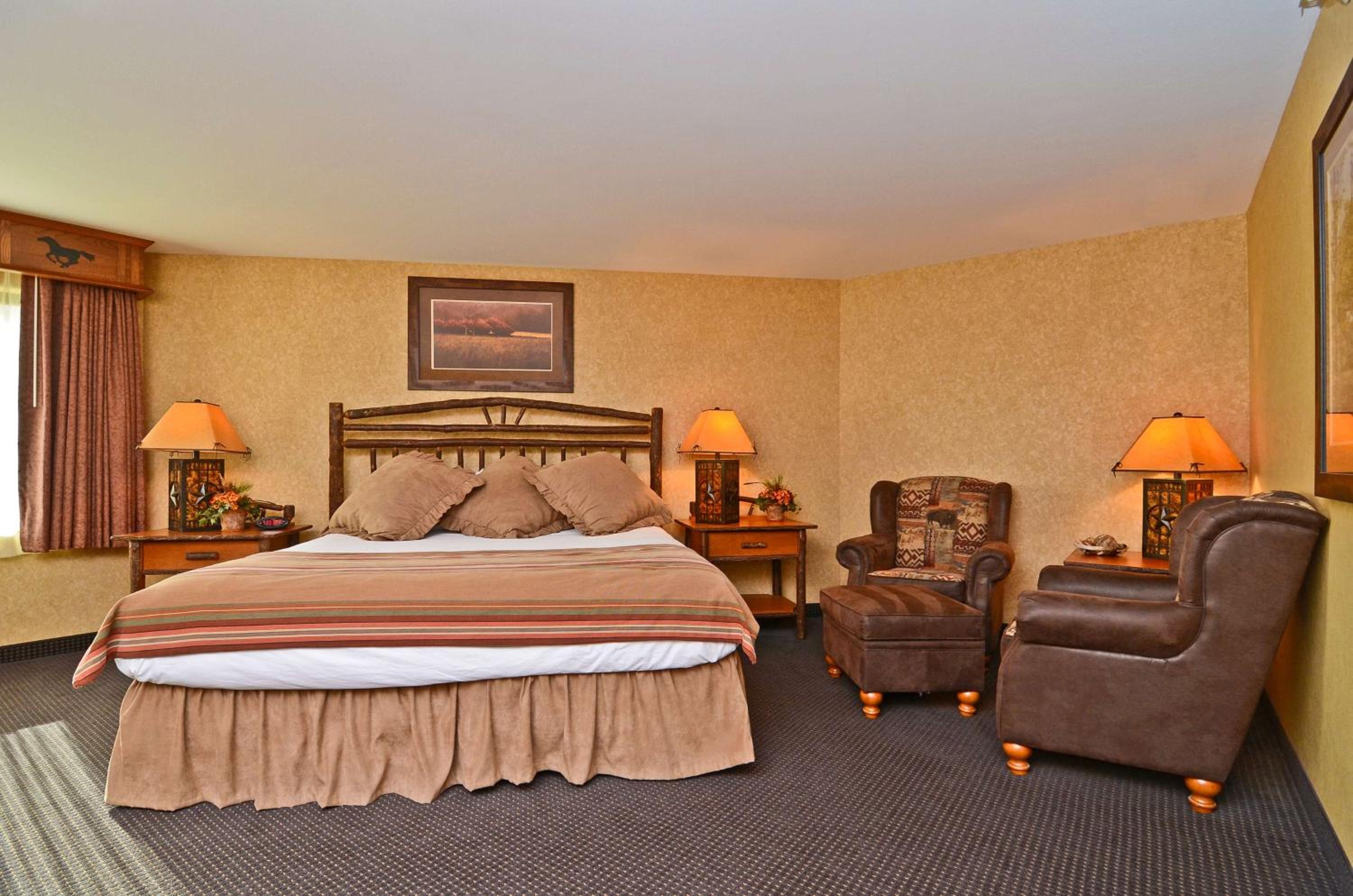 King Room with Spa Bath - Non-Smoking - Photo 1