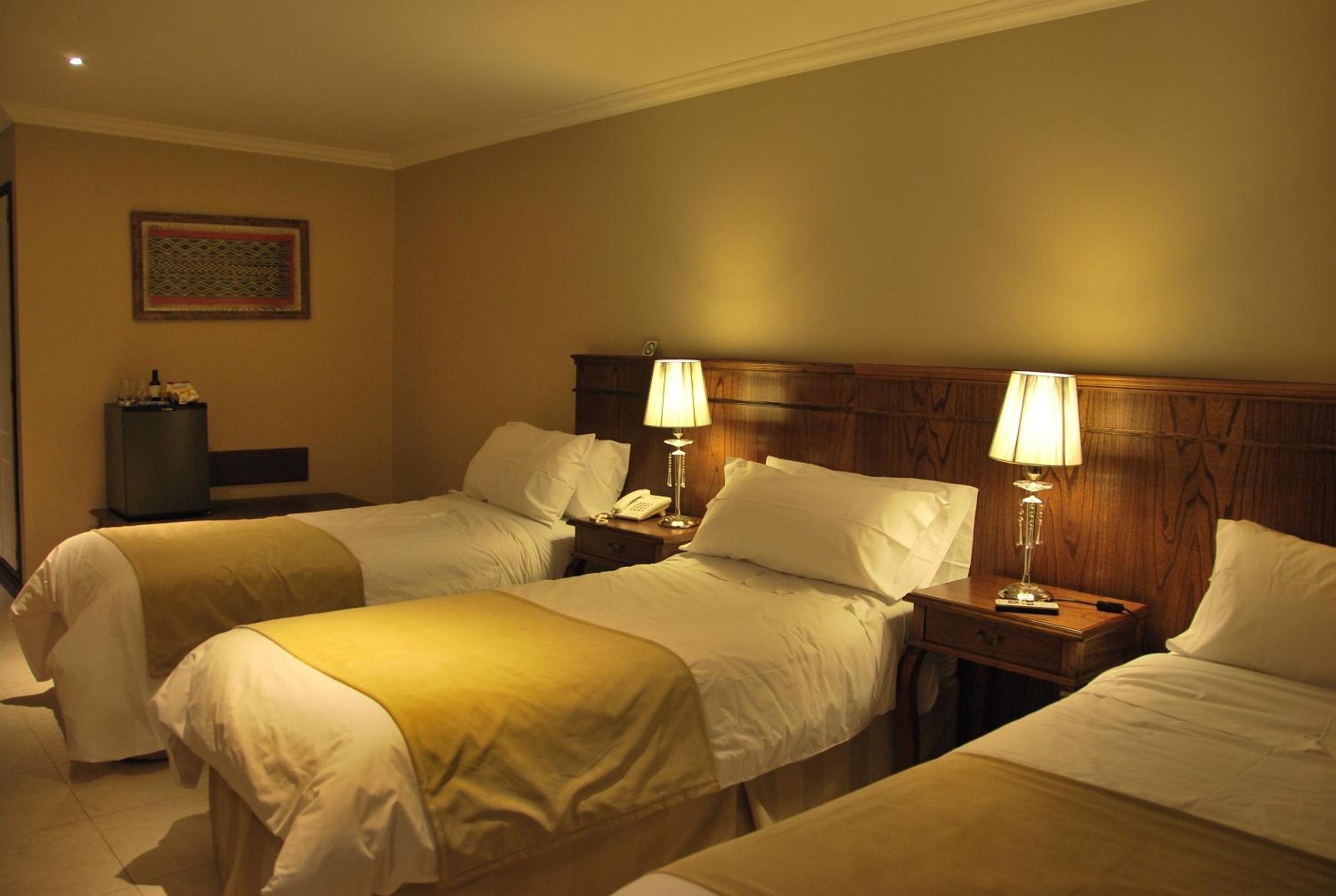Standard Triple Room photo 2