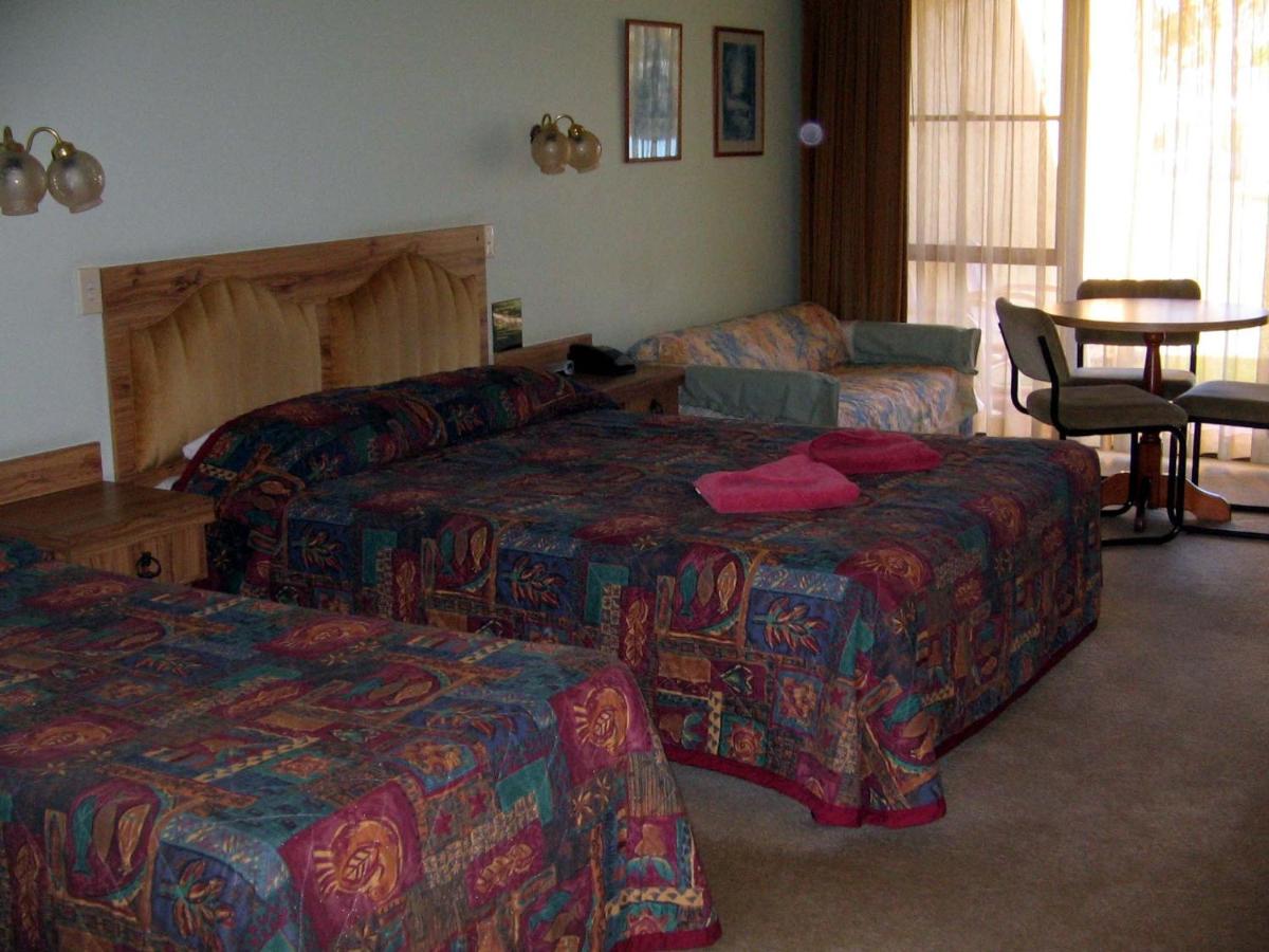 Deluxe Queen Room photo 3
