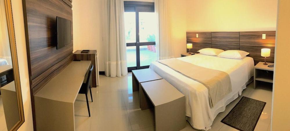 Standard Double or Twin Room photo 3